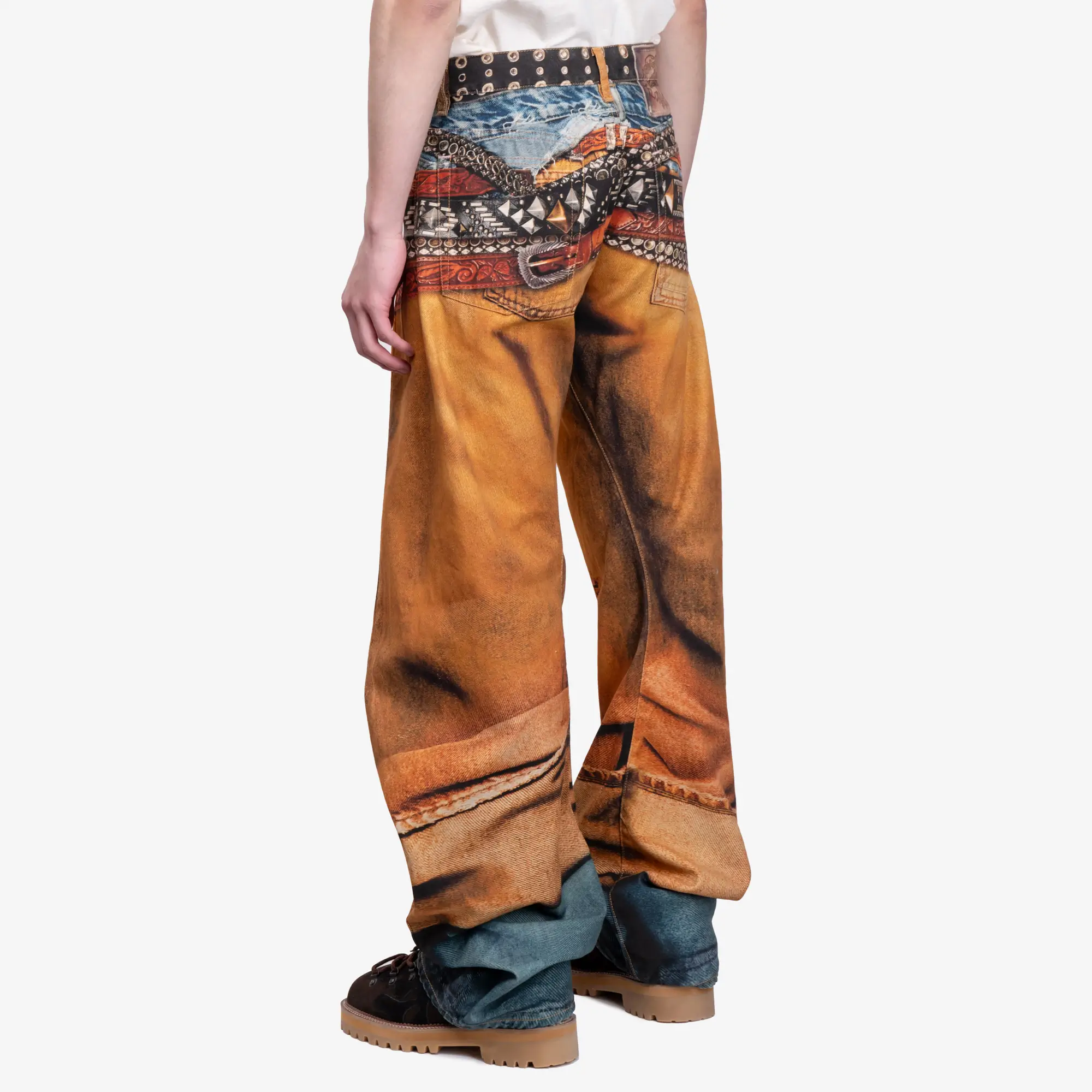 2006M Loose Fit Jeans - Image 4