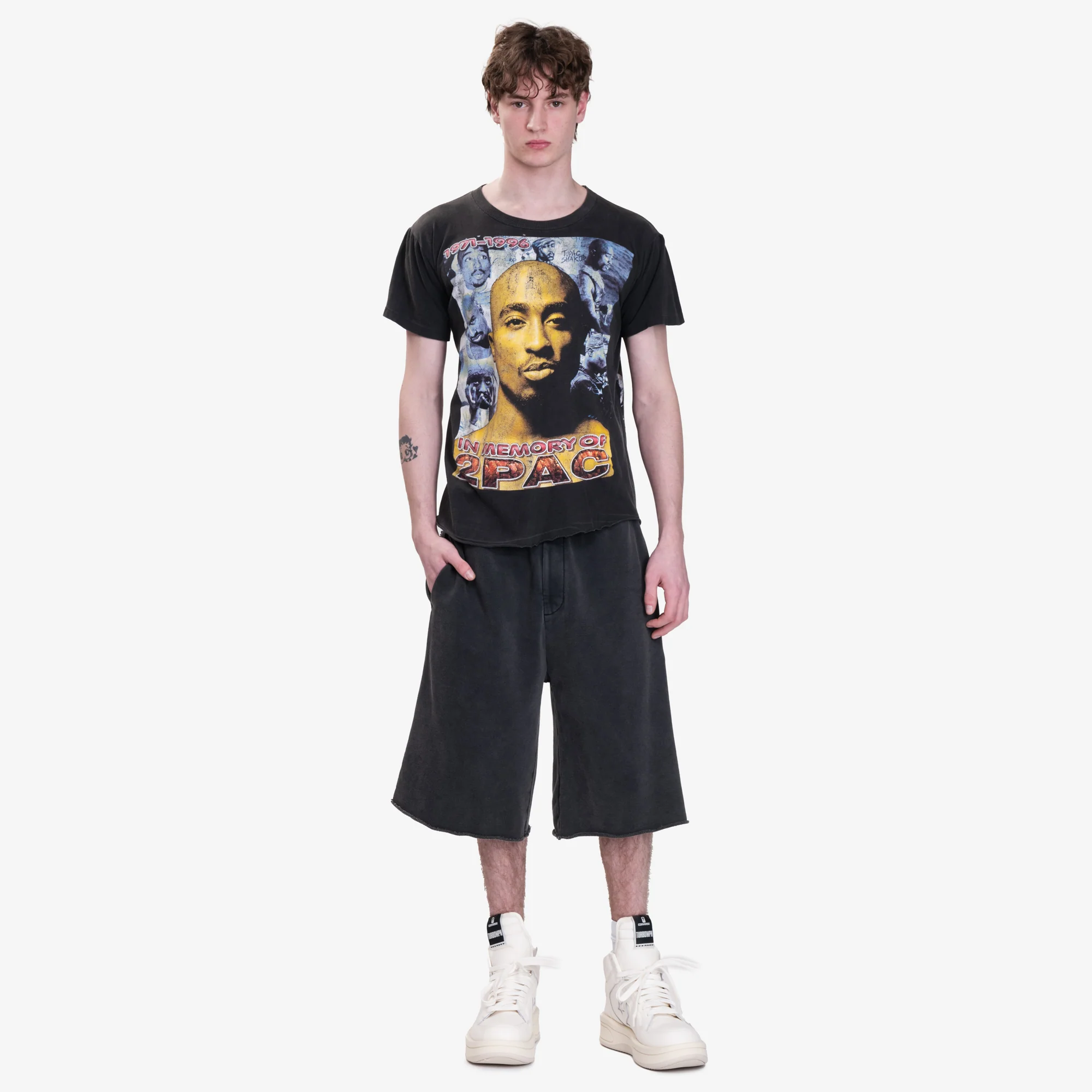 2Pac In Memory Vintage T-Shirt - Image 2