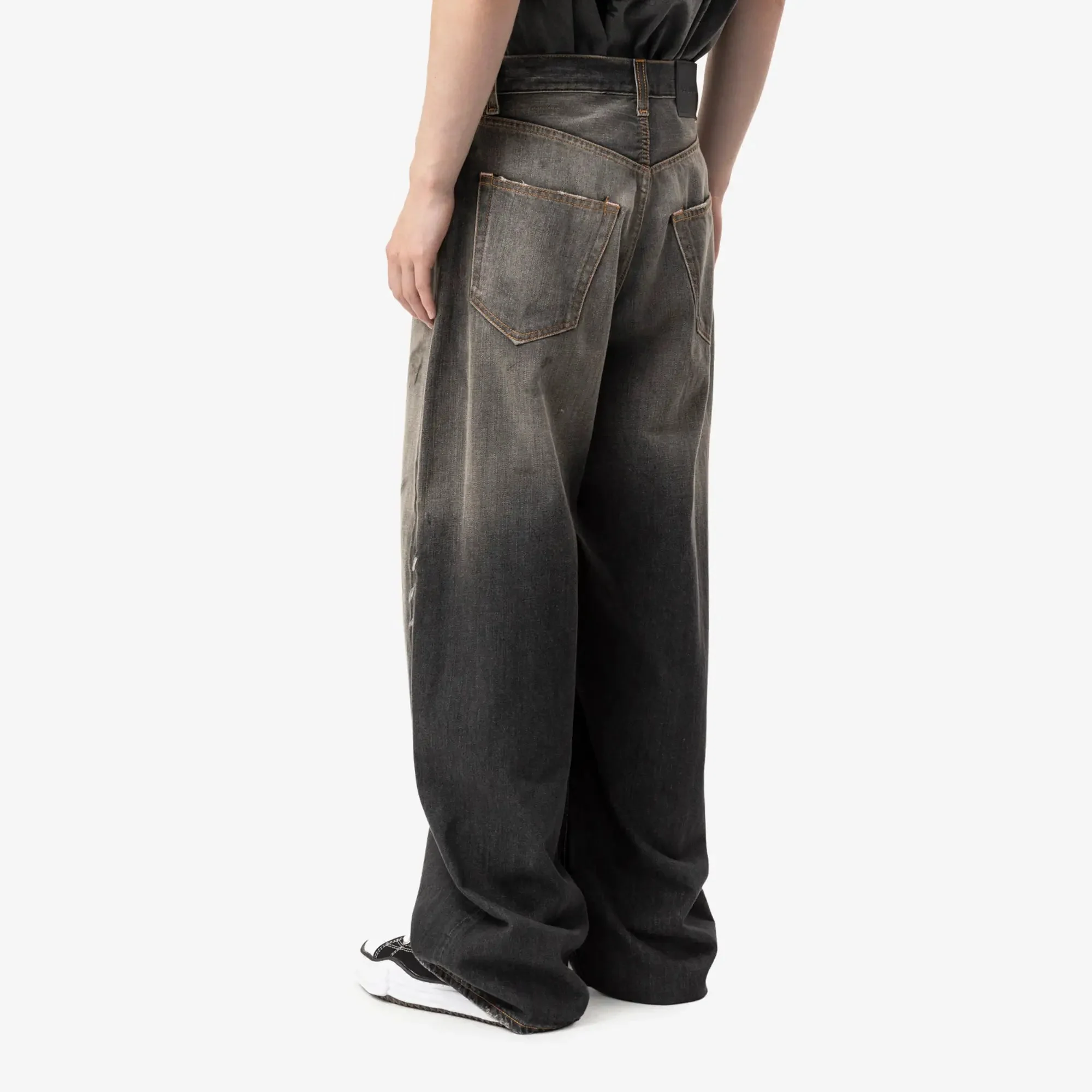 2023U Black Trafalgar Loose Fit Jeans - Image 4