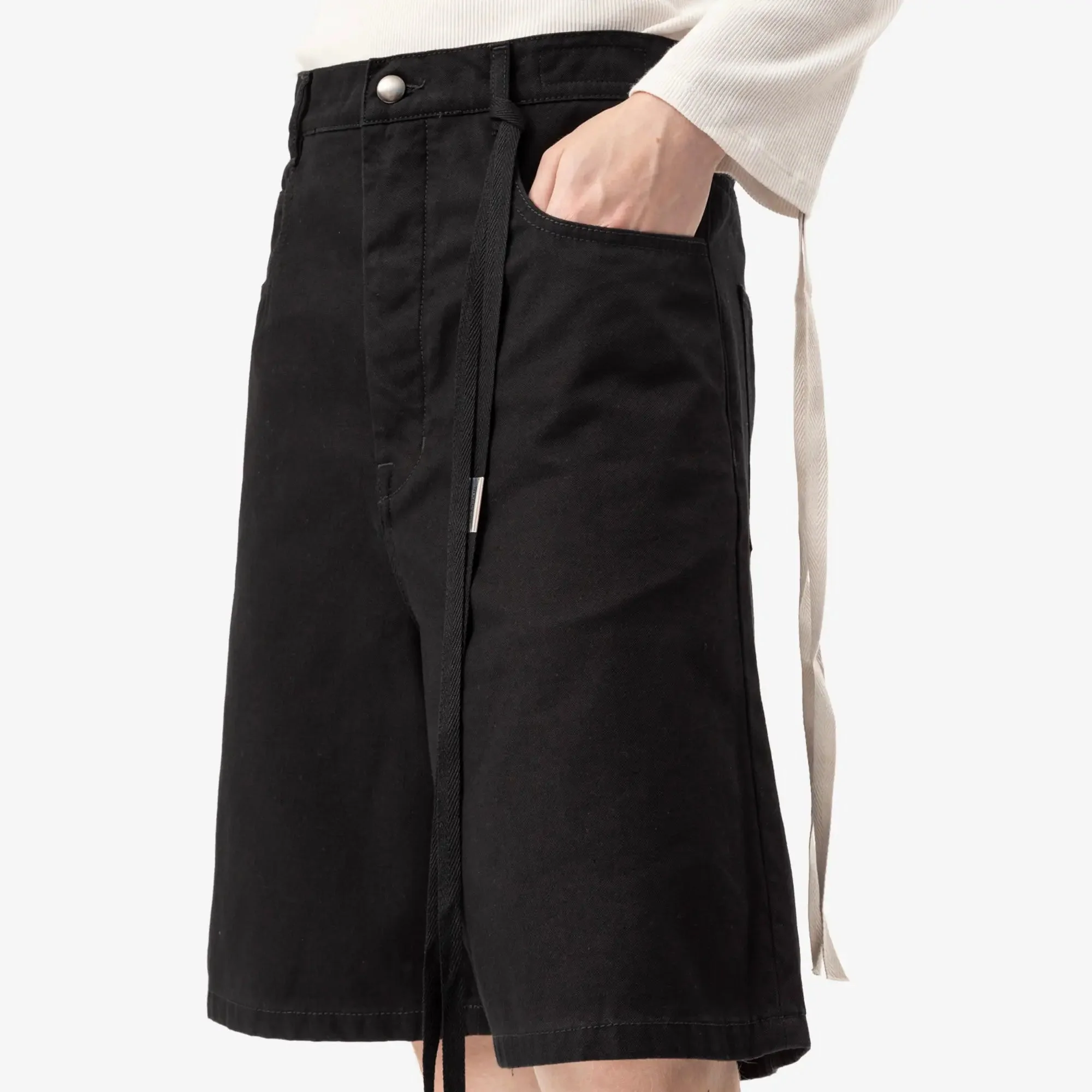 Narve 5 Pockets Comfort Bermuda Shorts - Image 5
