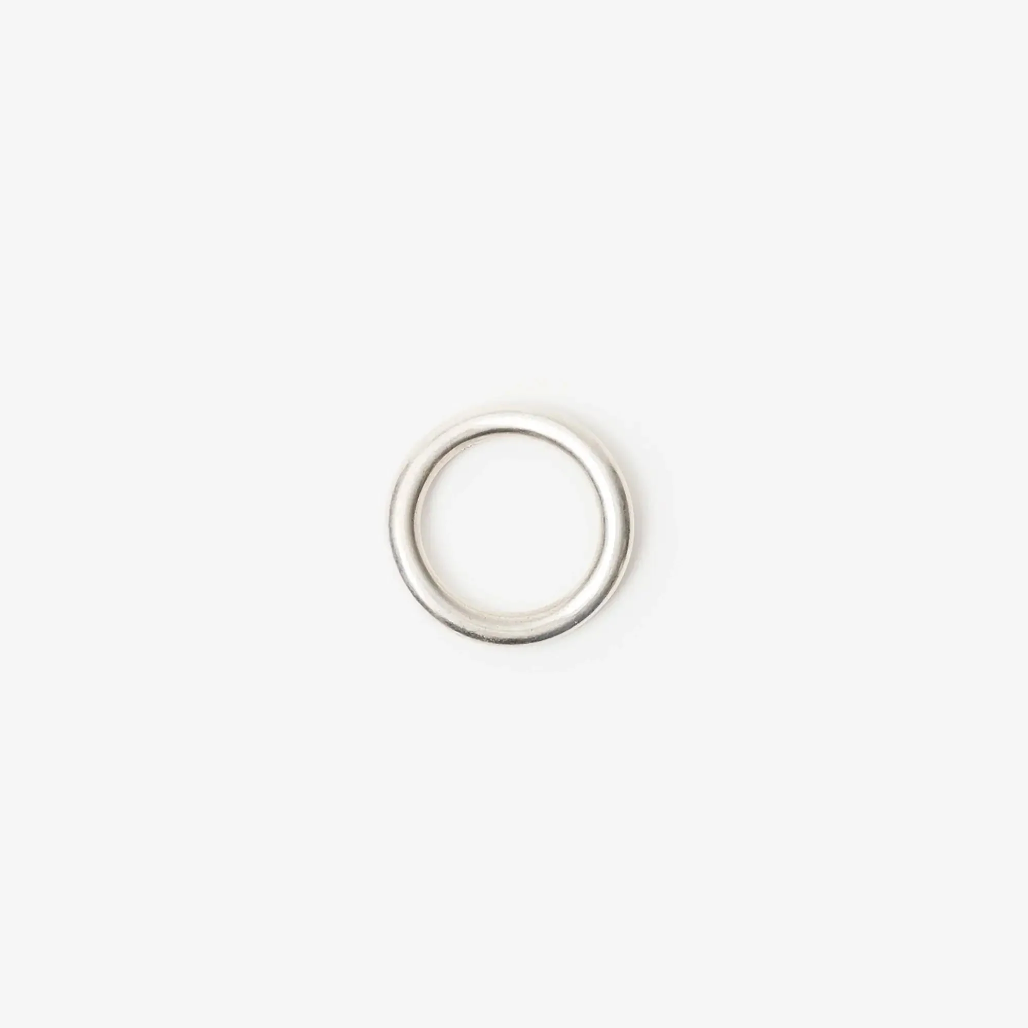 Marianne Simple Ring - Image 3