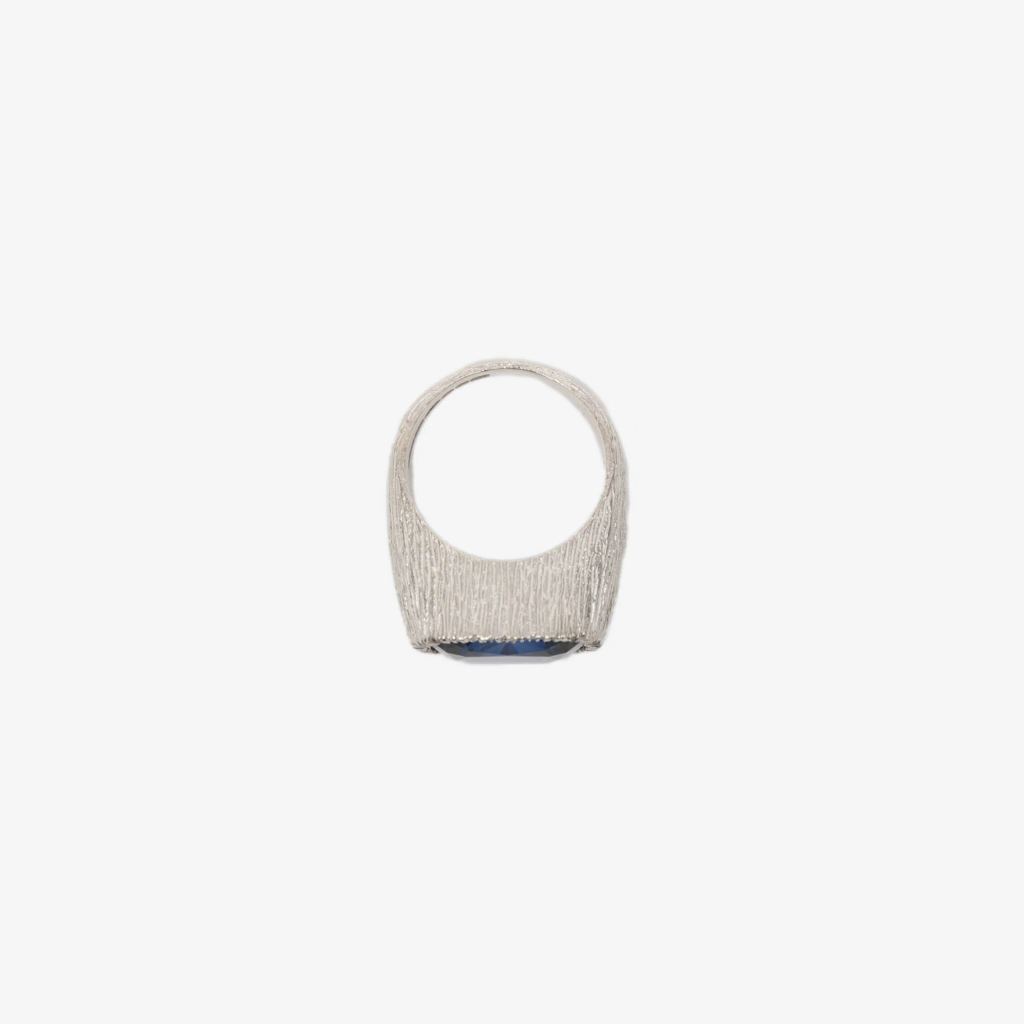 Grand Natures Smile Signet Ring - Image 3