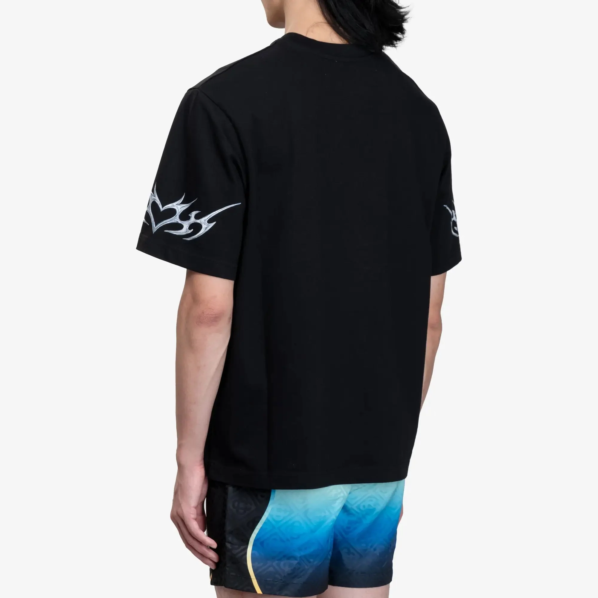 Blades Printed Over T-Shirt - Image 4