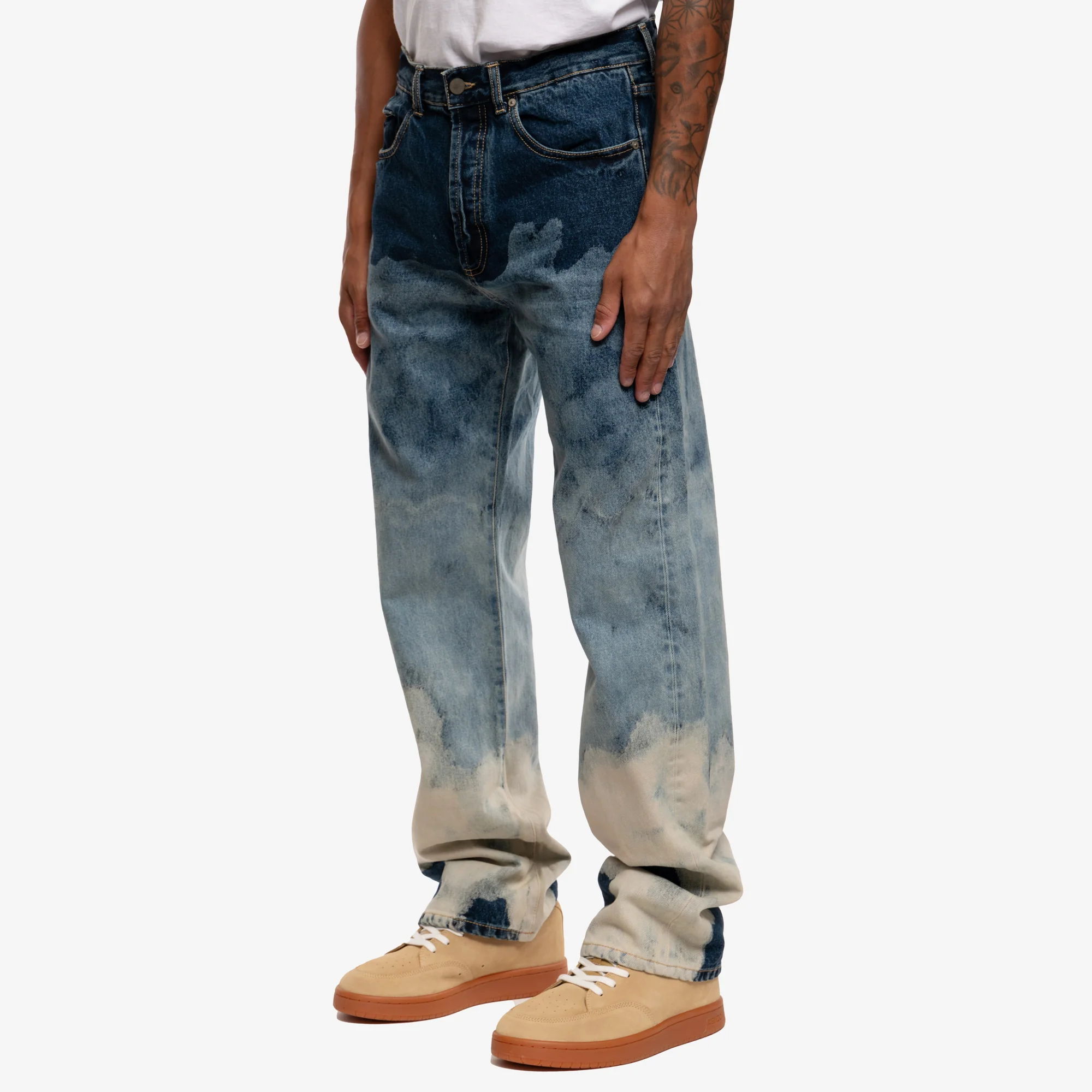 Cloud Wash Loose Jeans - Image 3