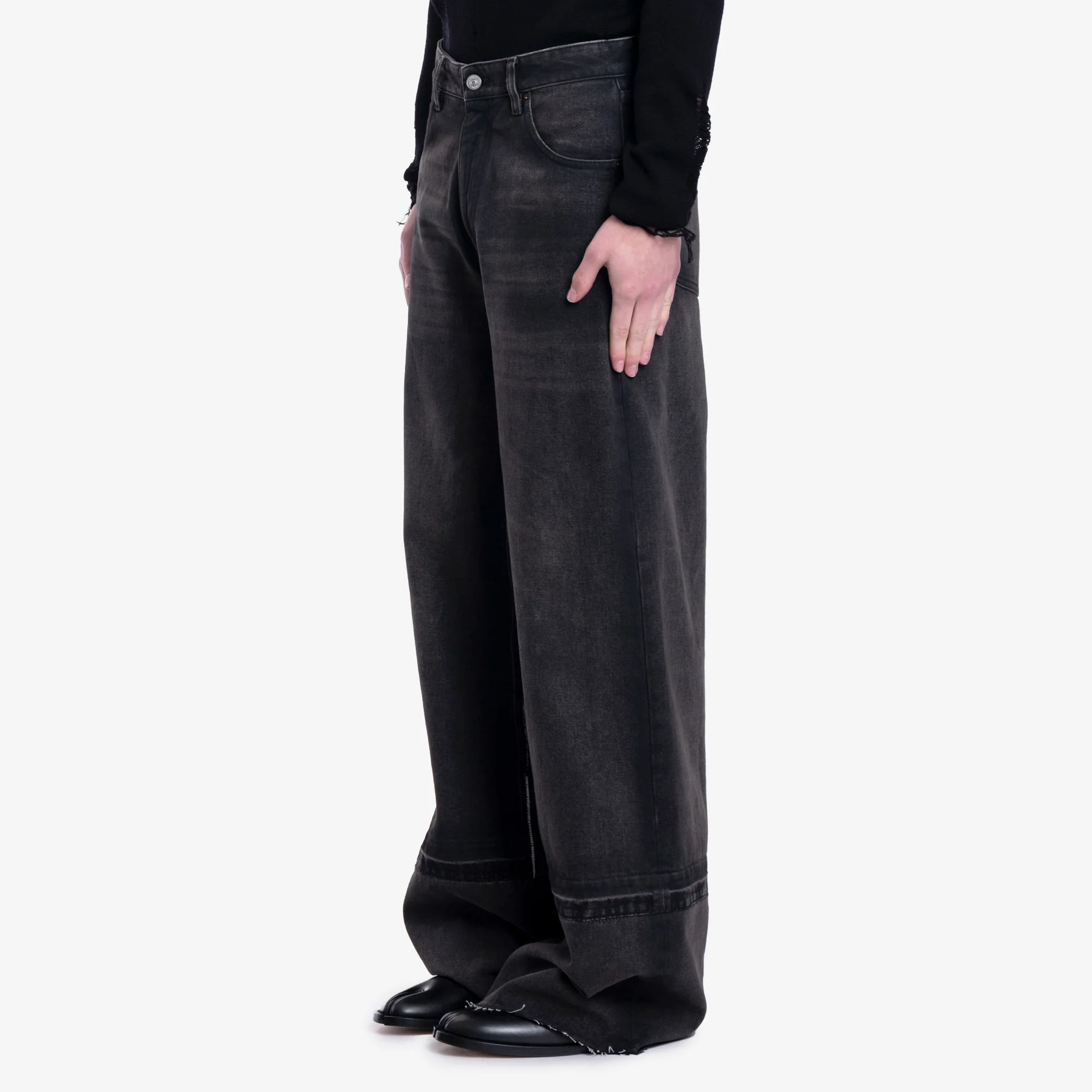 Deconstructed Jeans - Image 3