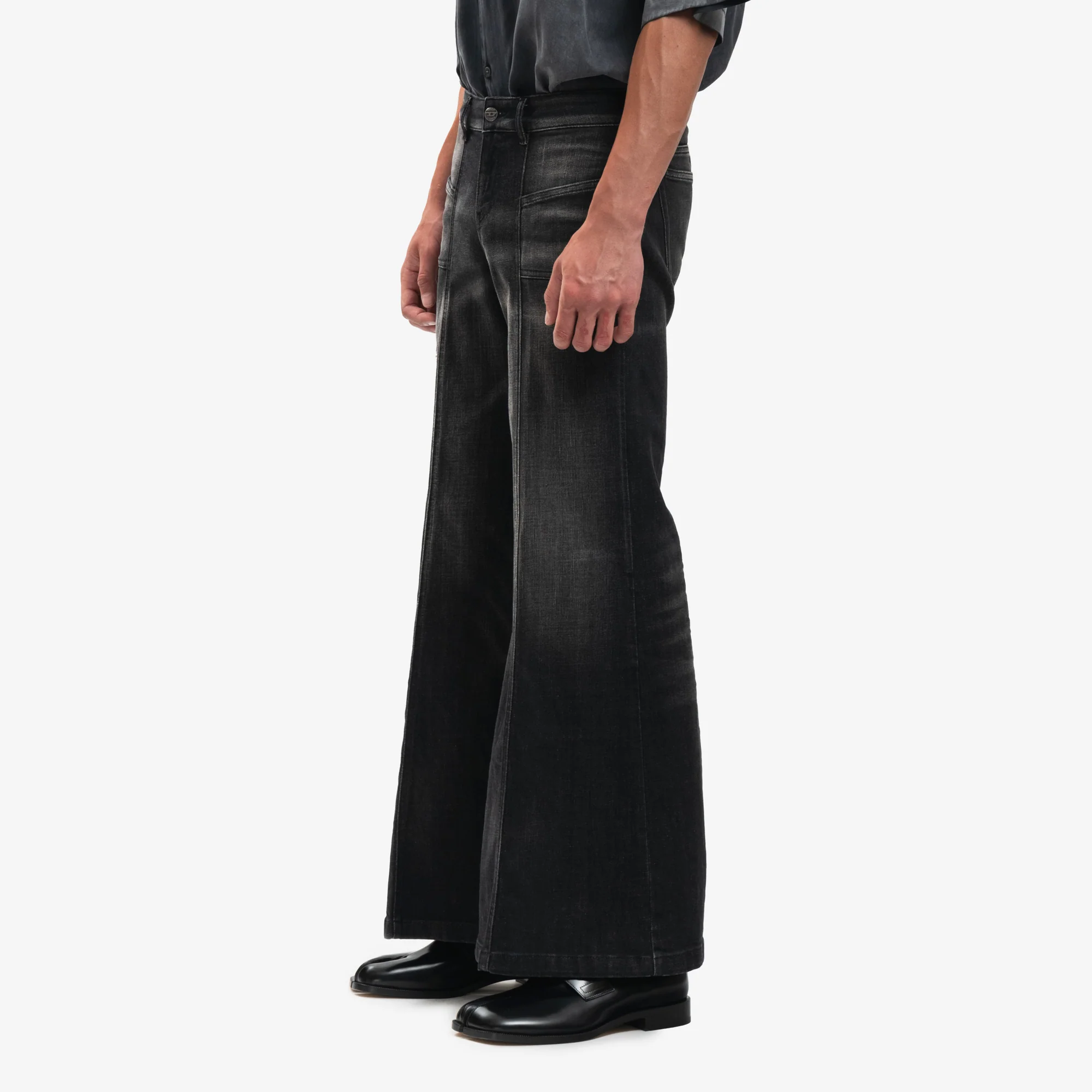 Womens AKII Flare Jeans - Image 7
