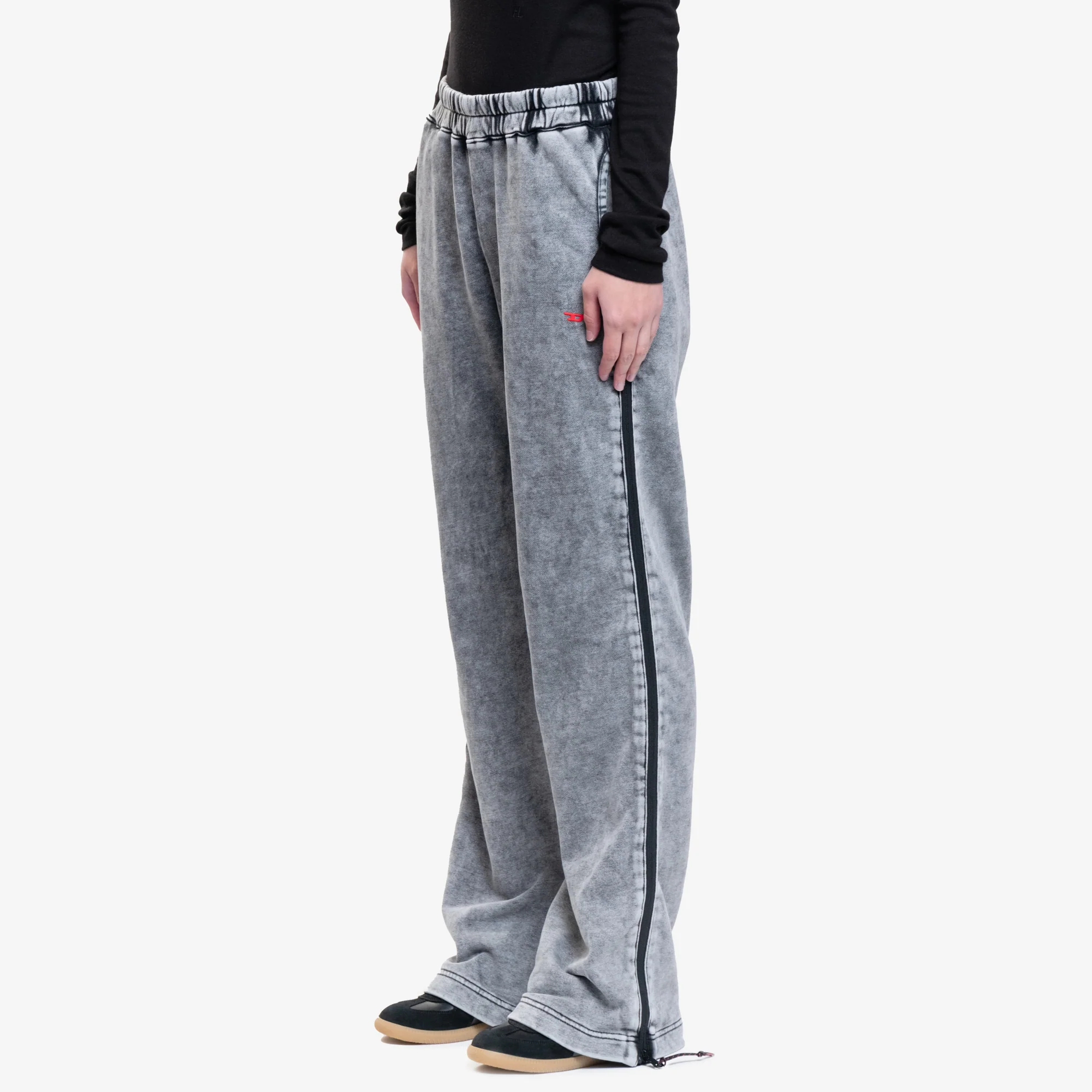 Womens Delaney Volume Sweat Jeans - Image 3
