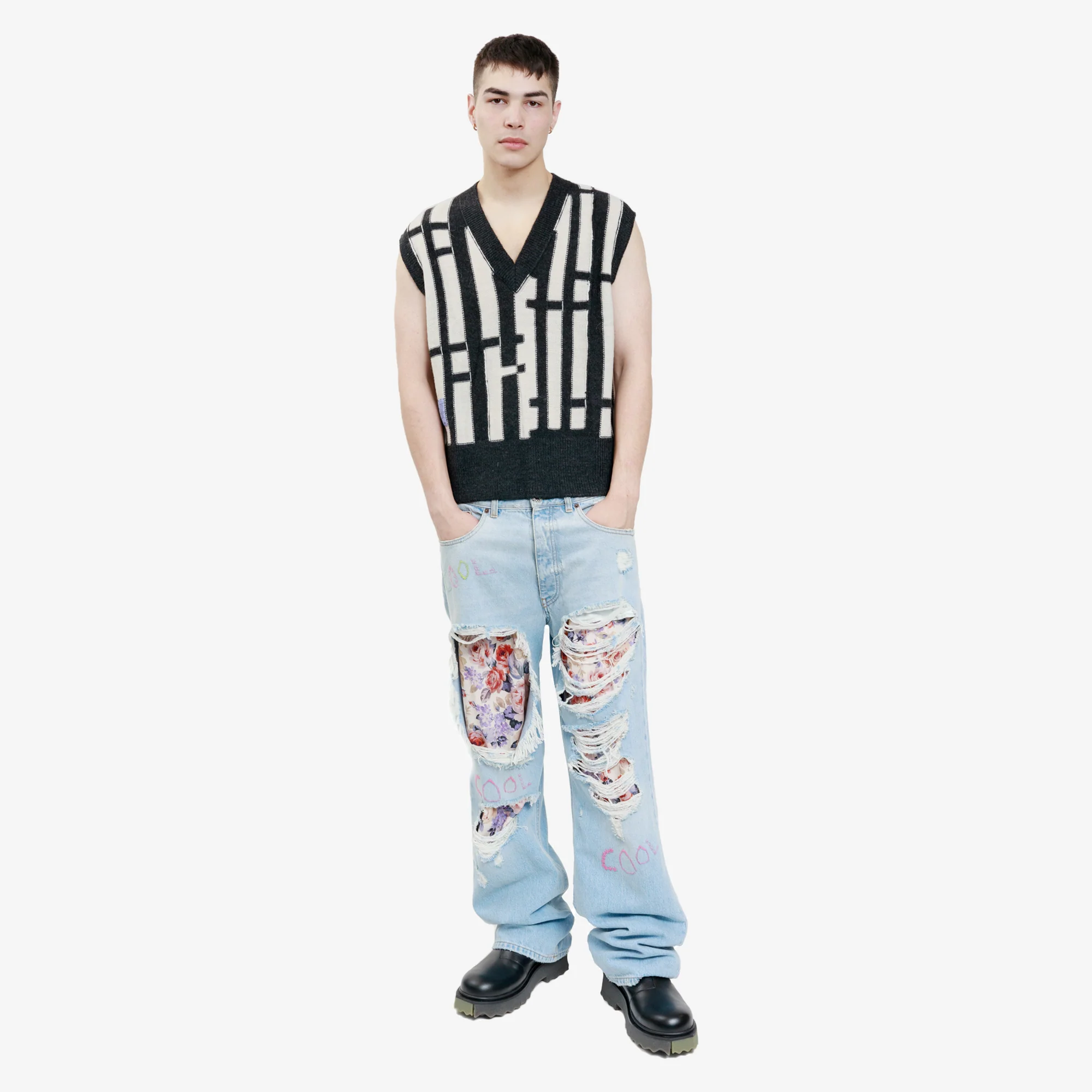 Distorted Relaxed Tank - Image 2