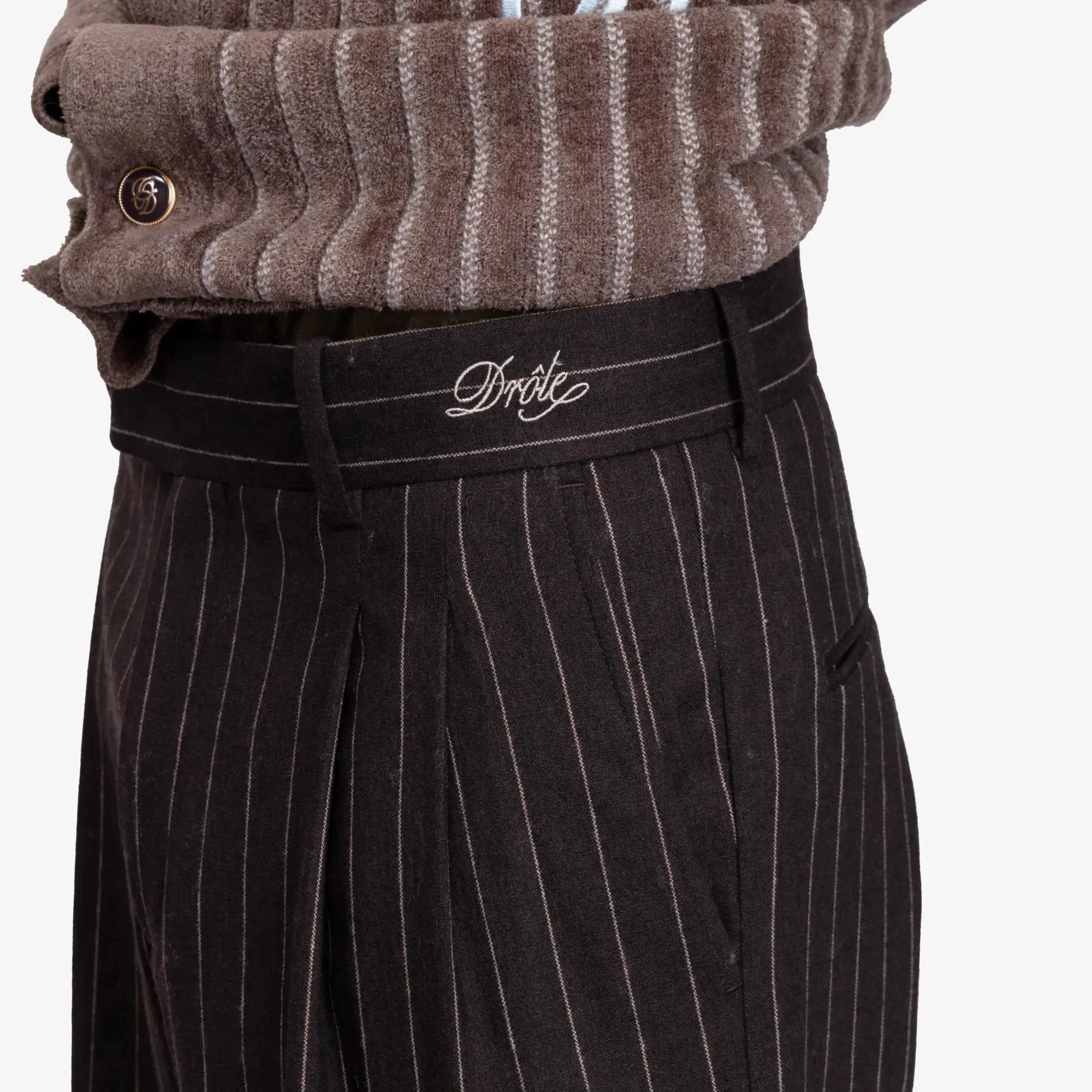 Le Pantalon Pinstripes - Image 5