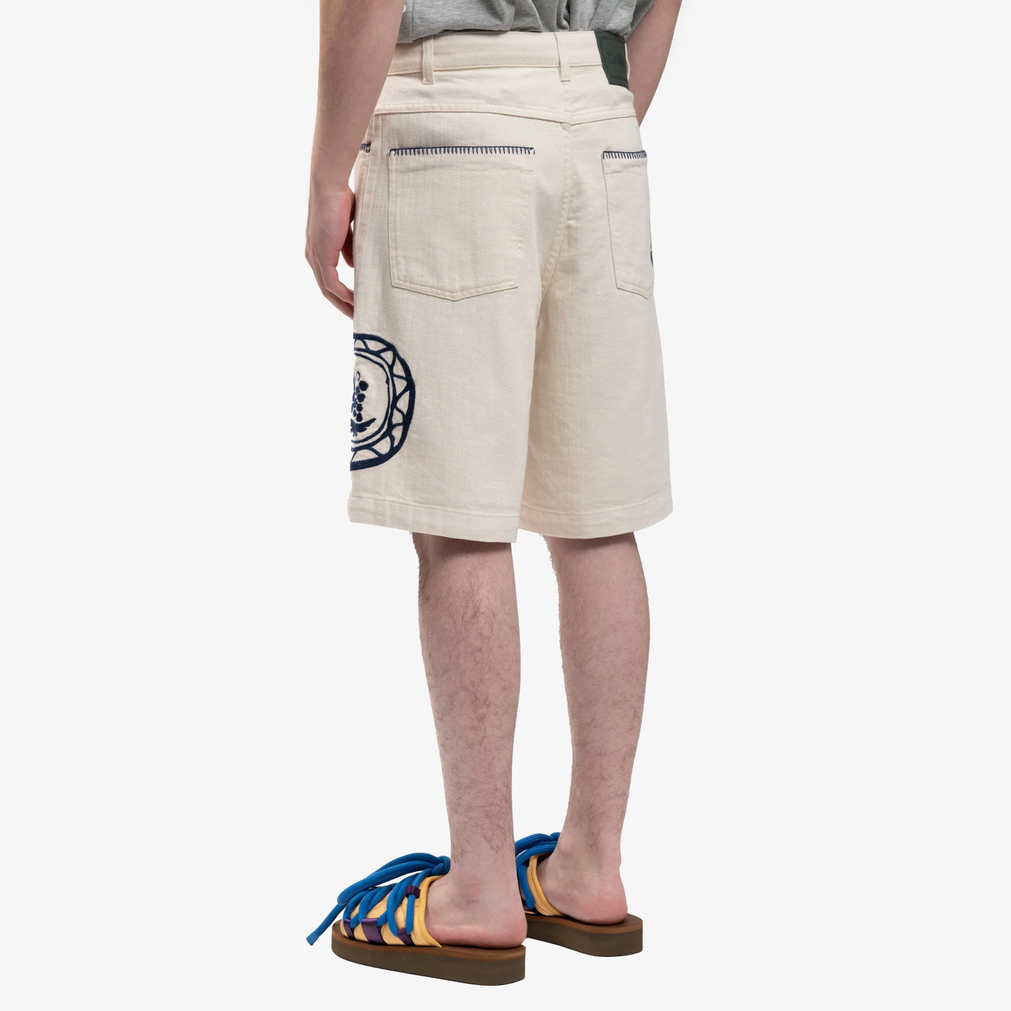 Le Short Art de la Table - Image 4