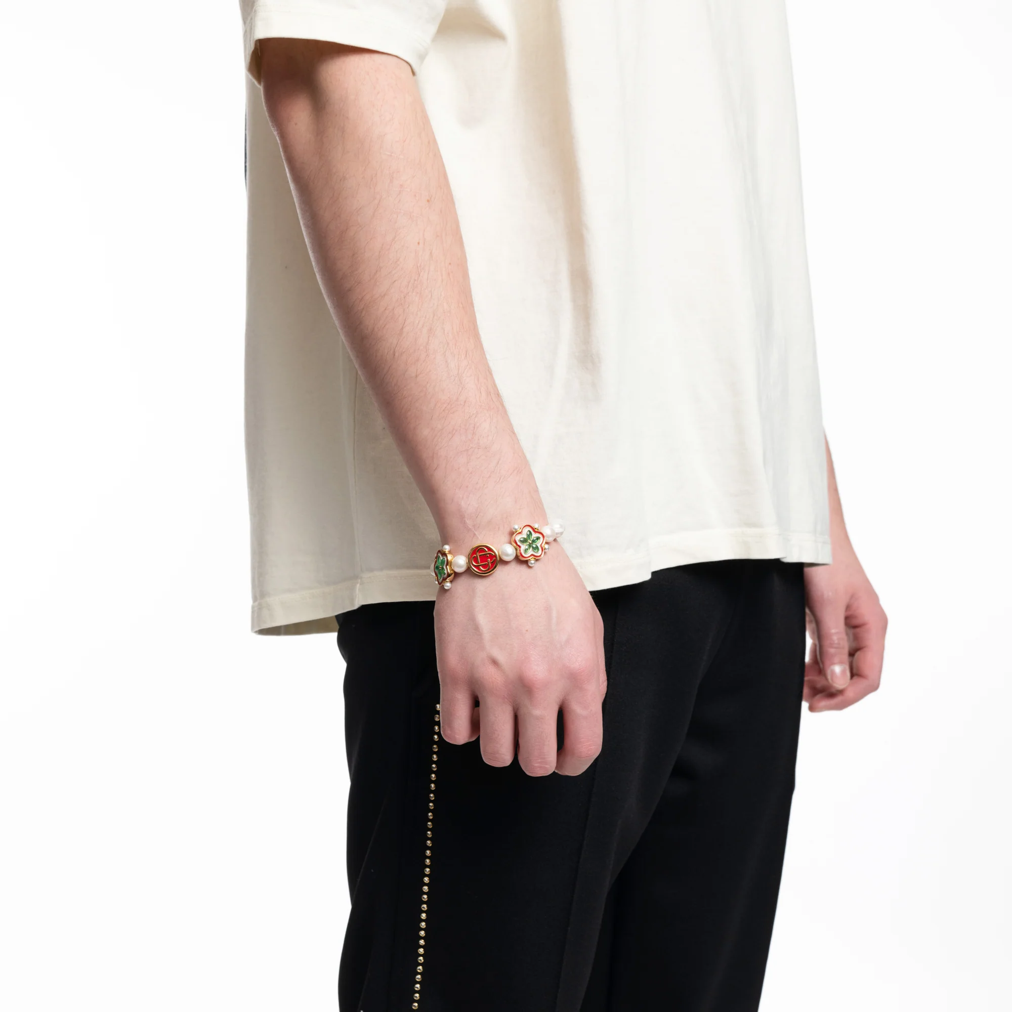 Gold Plated Gradient Flower Bracelet - Image 2