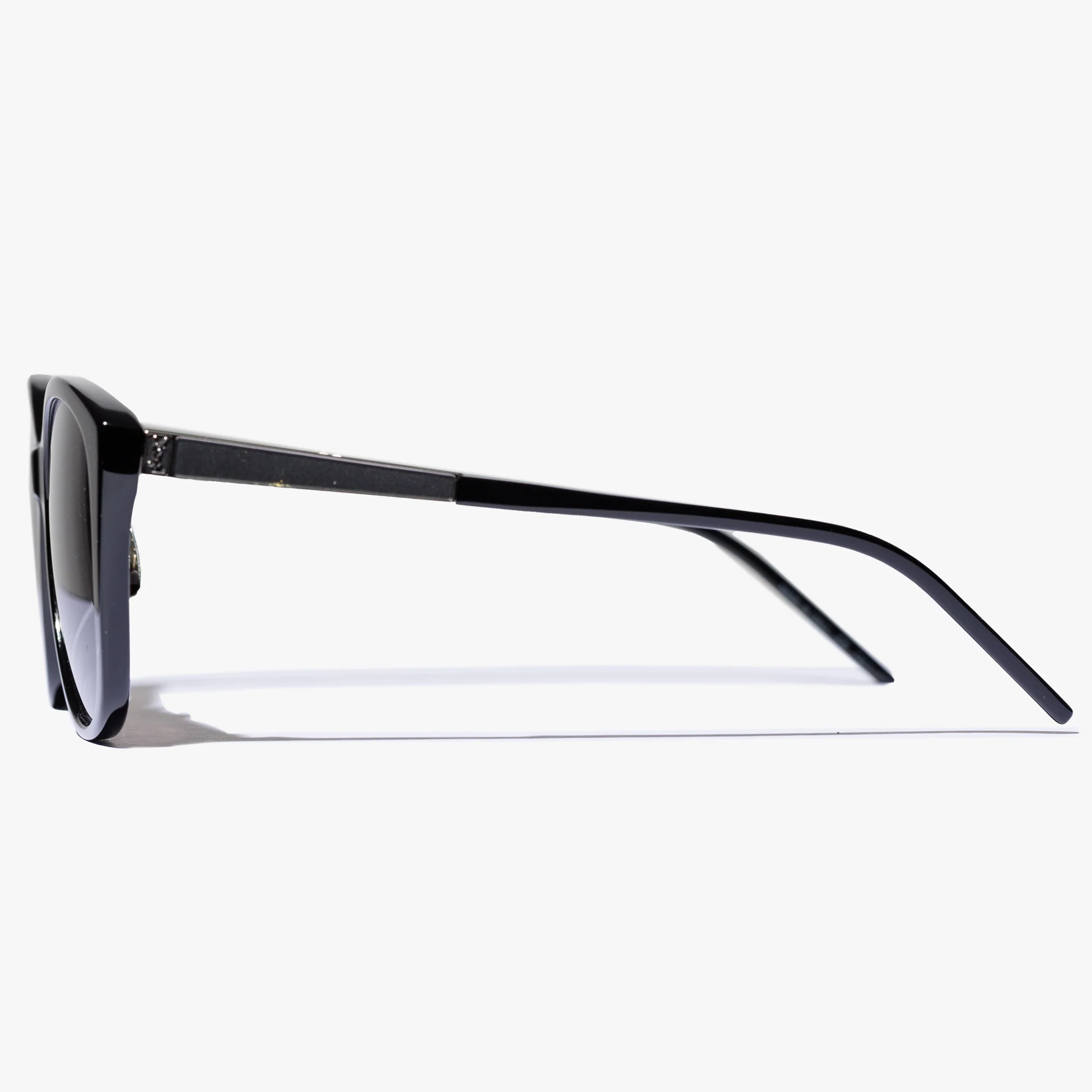 Womens Black Cat-Eye Sunglasses - Image 4