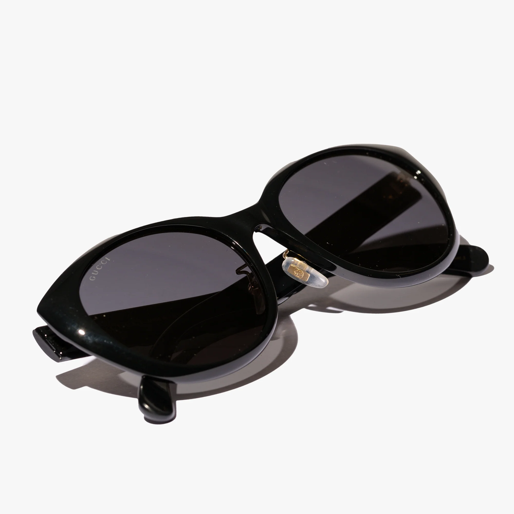 Womens Black Oval Sunglasses - Image 3