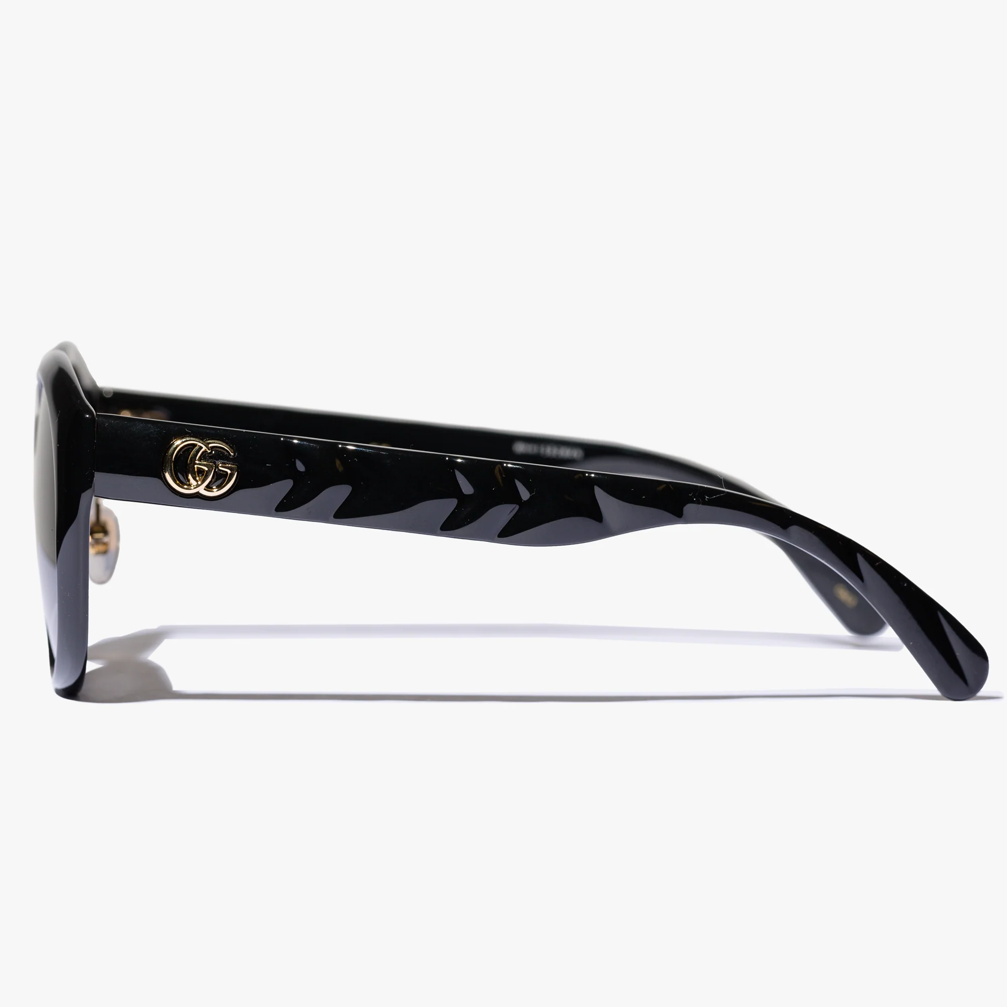 Womens Black Oval Sunglasses - Image 5