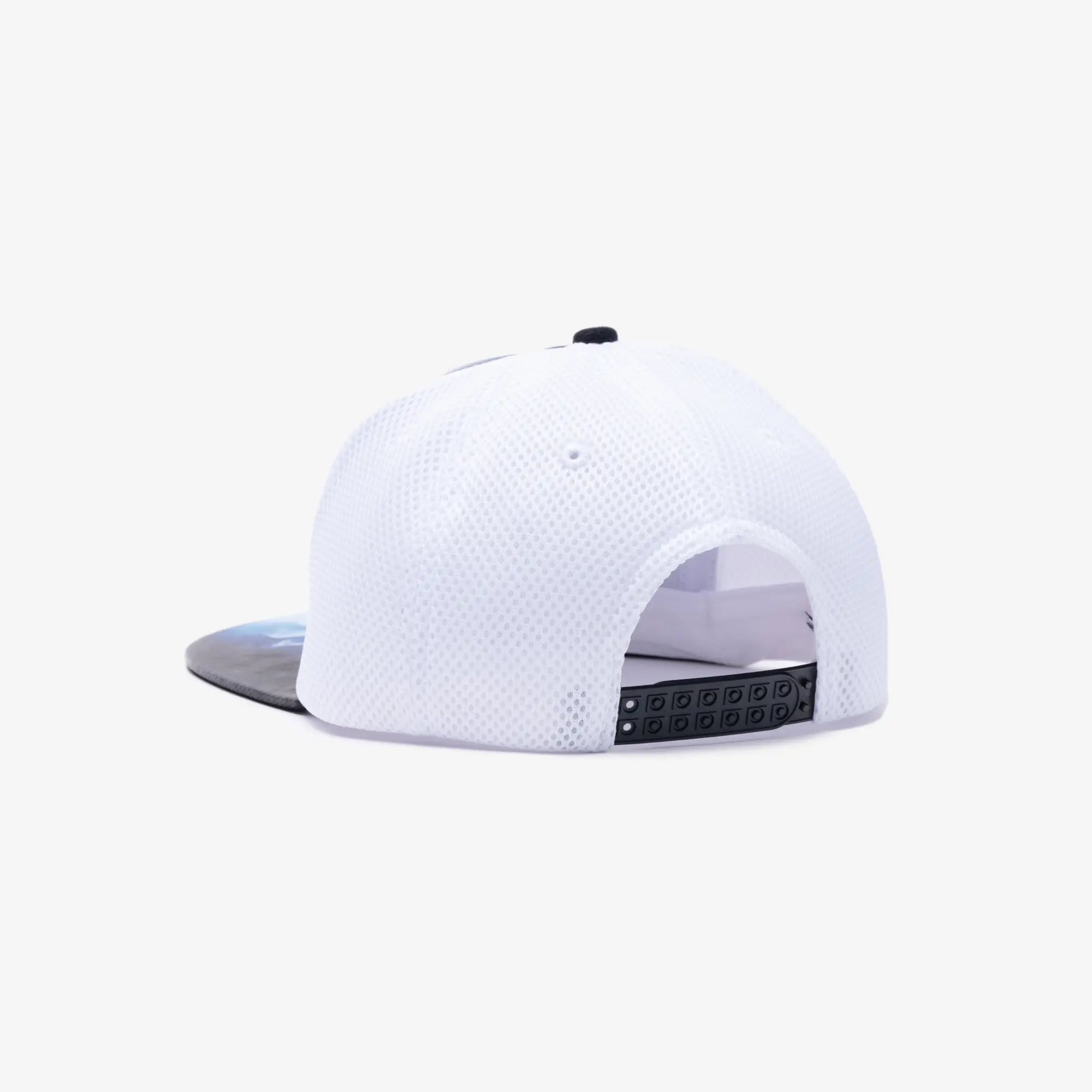 Le Premonition Trucker Cap - Image 4