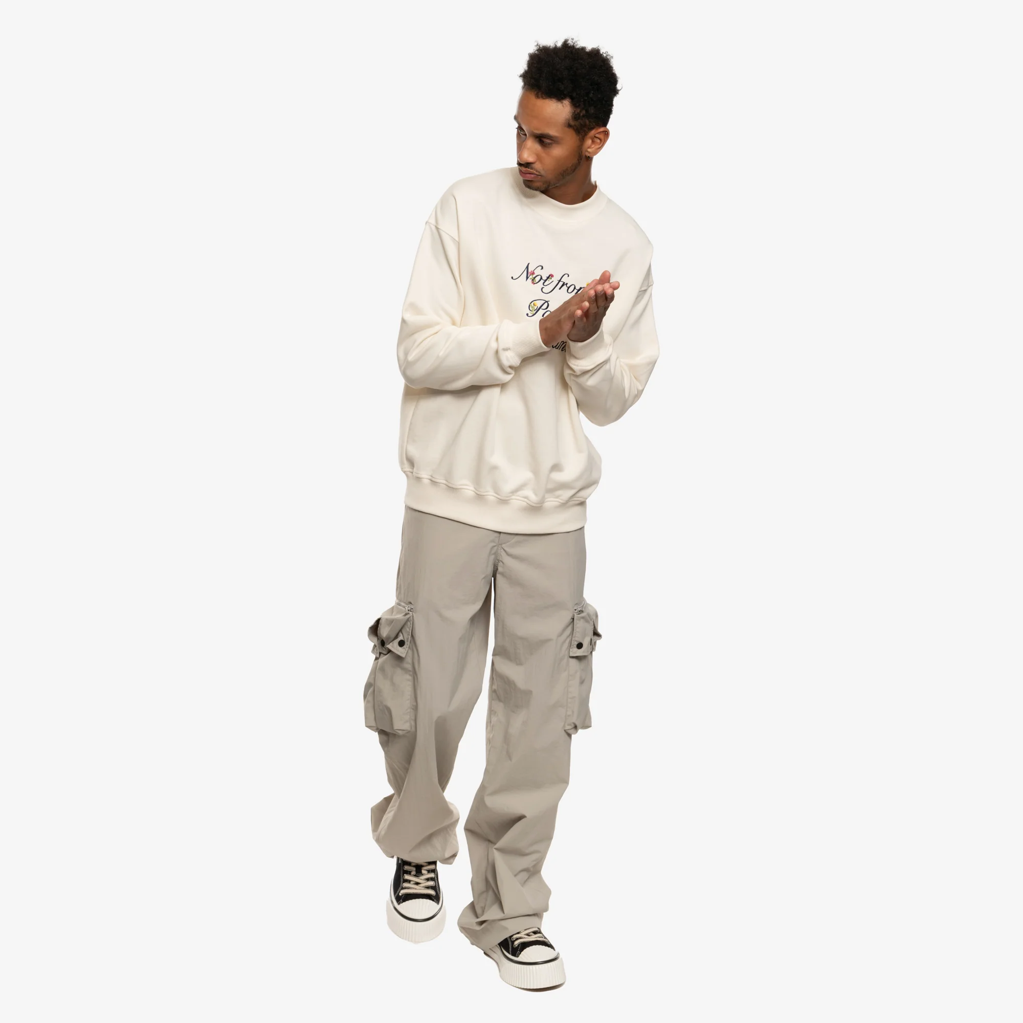 Le Sweat Slogan a Fleurs - Image 2