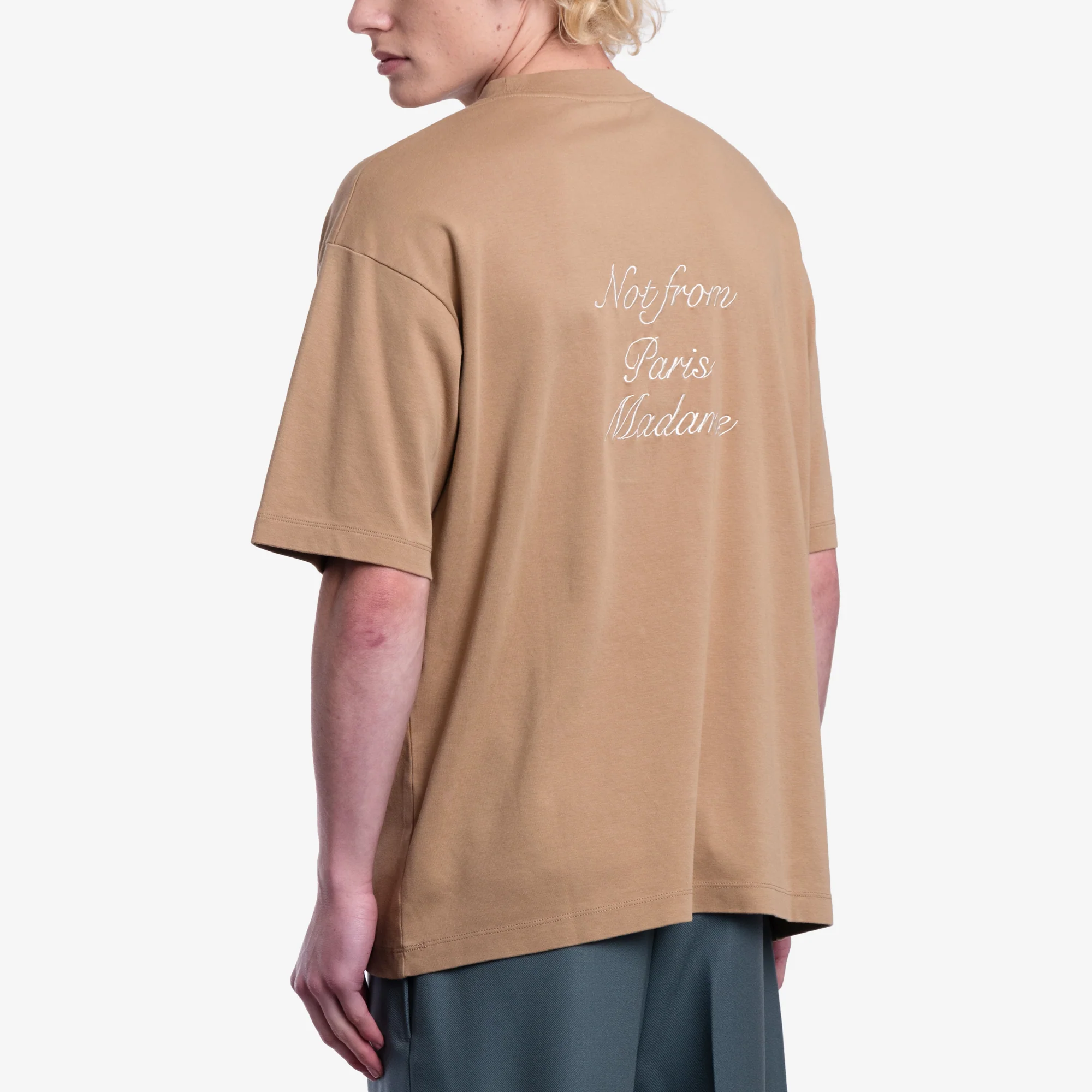 Le T-Shirt Slogan Calligraphy - Image 4