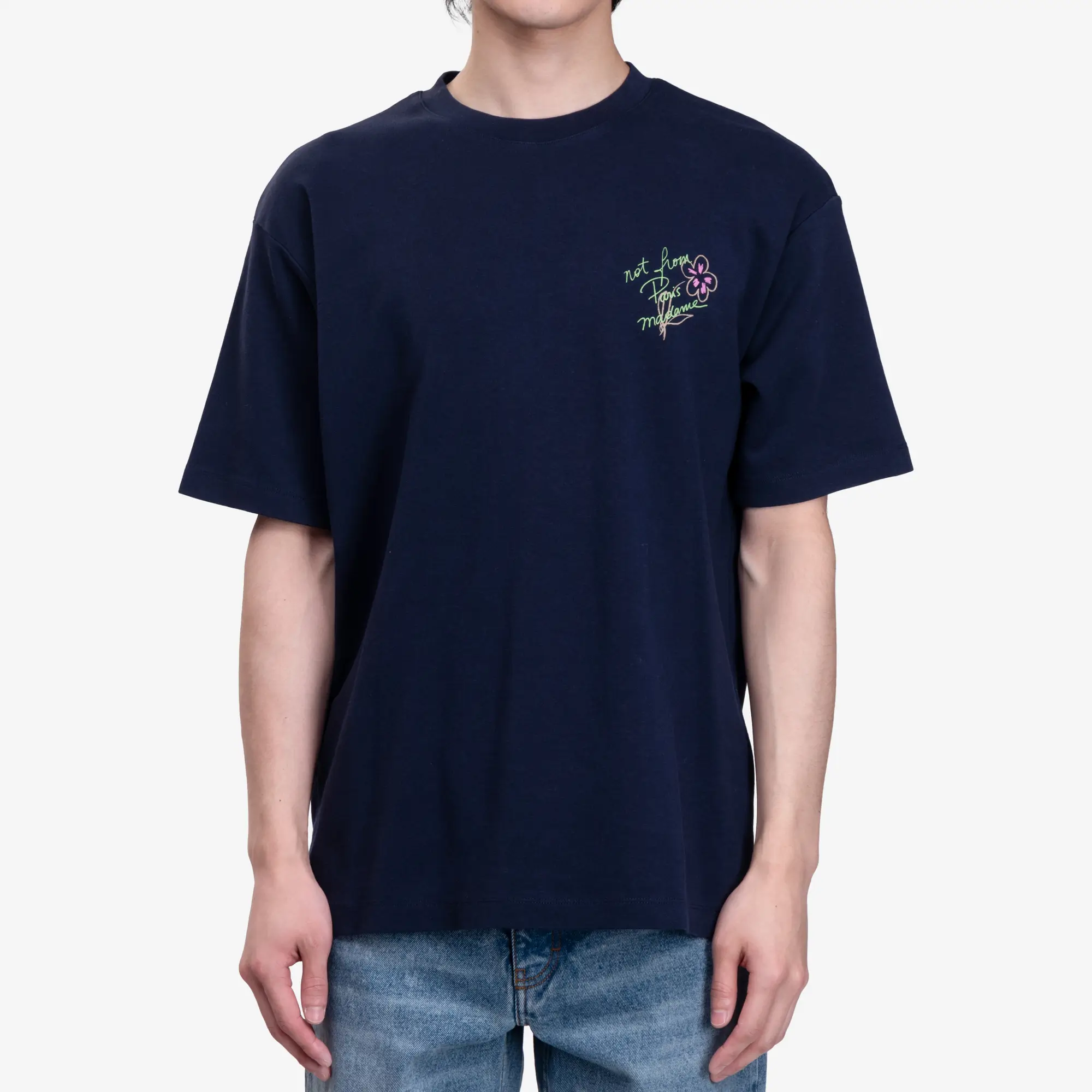 Le T-Shirt Slogan Esquisse