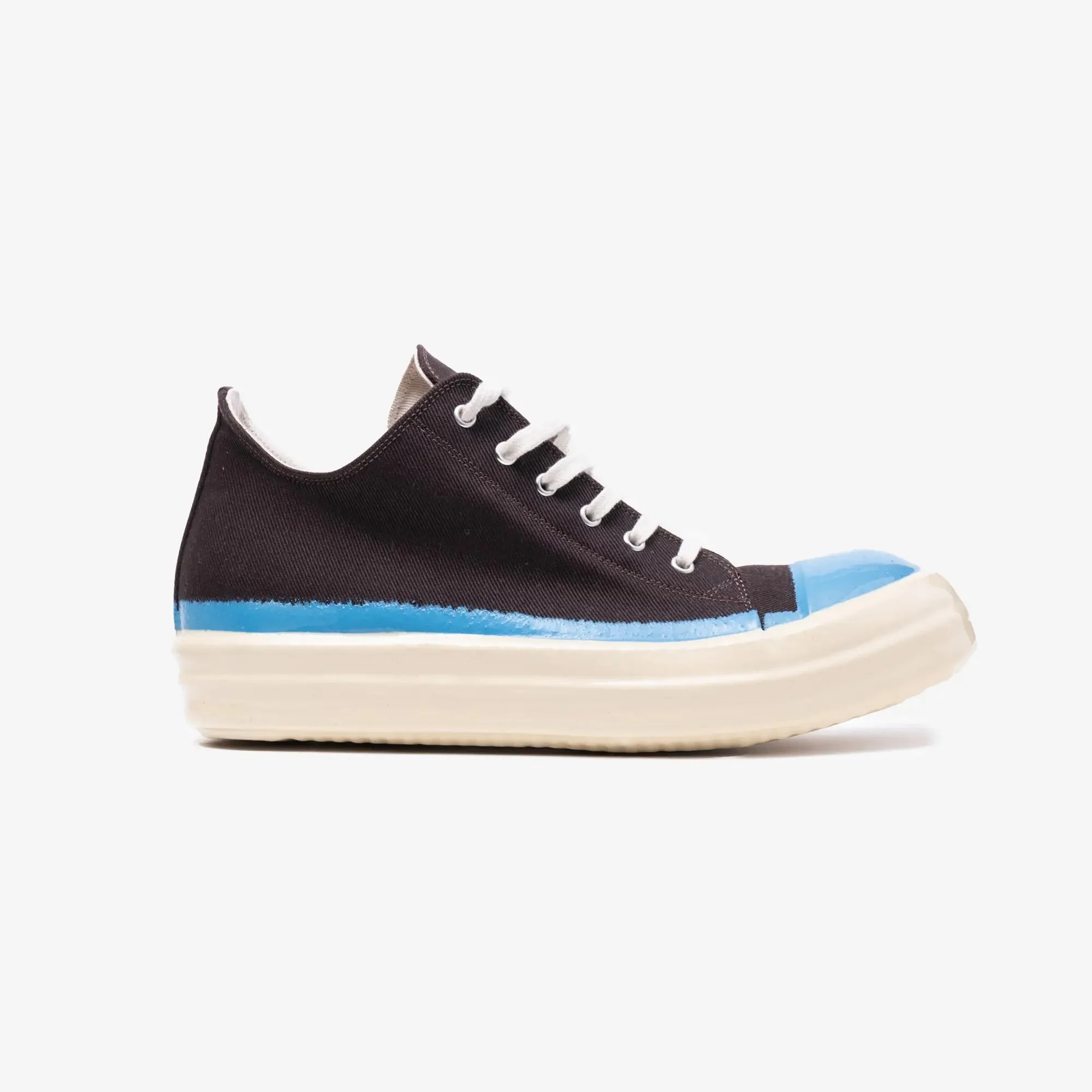 Low-Top Sneaks - Image 3