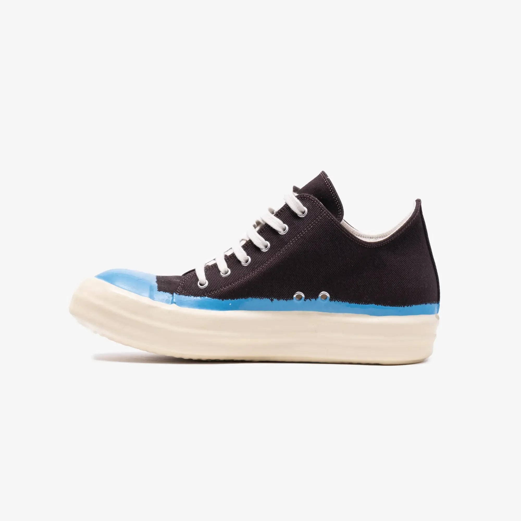 Low-Top Sneaks - Image 4