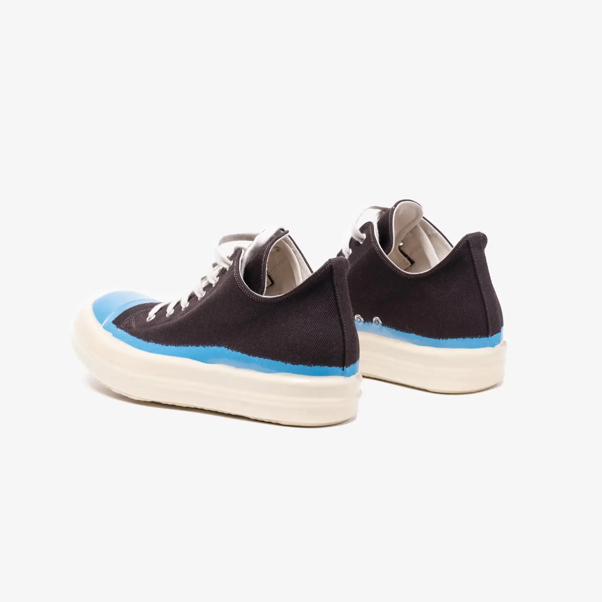 Low-Top Sneaks - Image 5