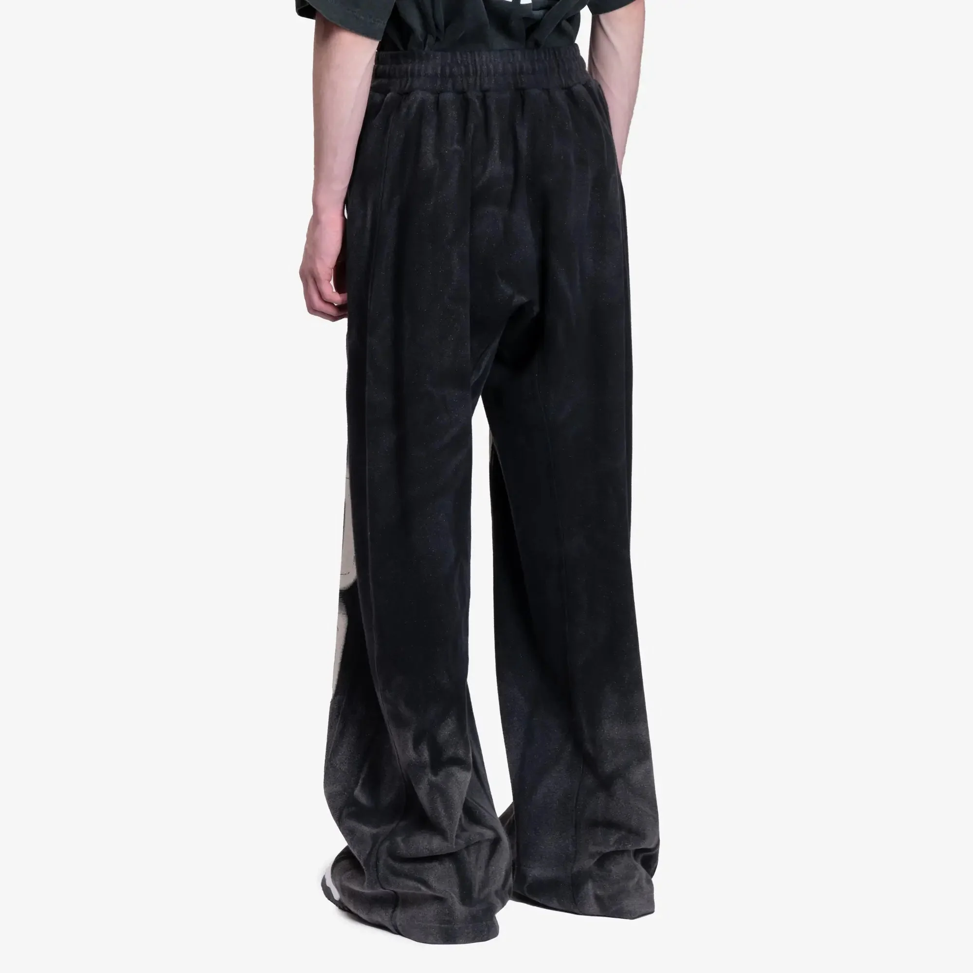 R Logo Faster Flight Sweatpants - Image 4