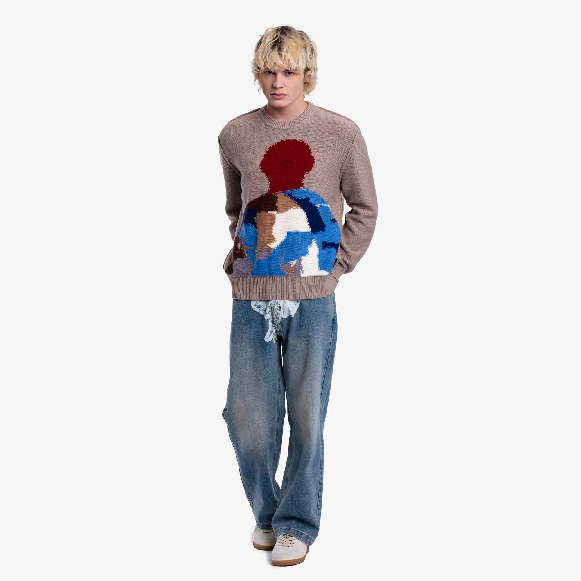 Reverse Intarsia Figure Sweater - Image 2
