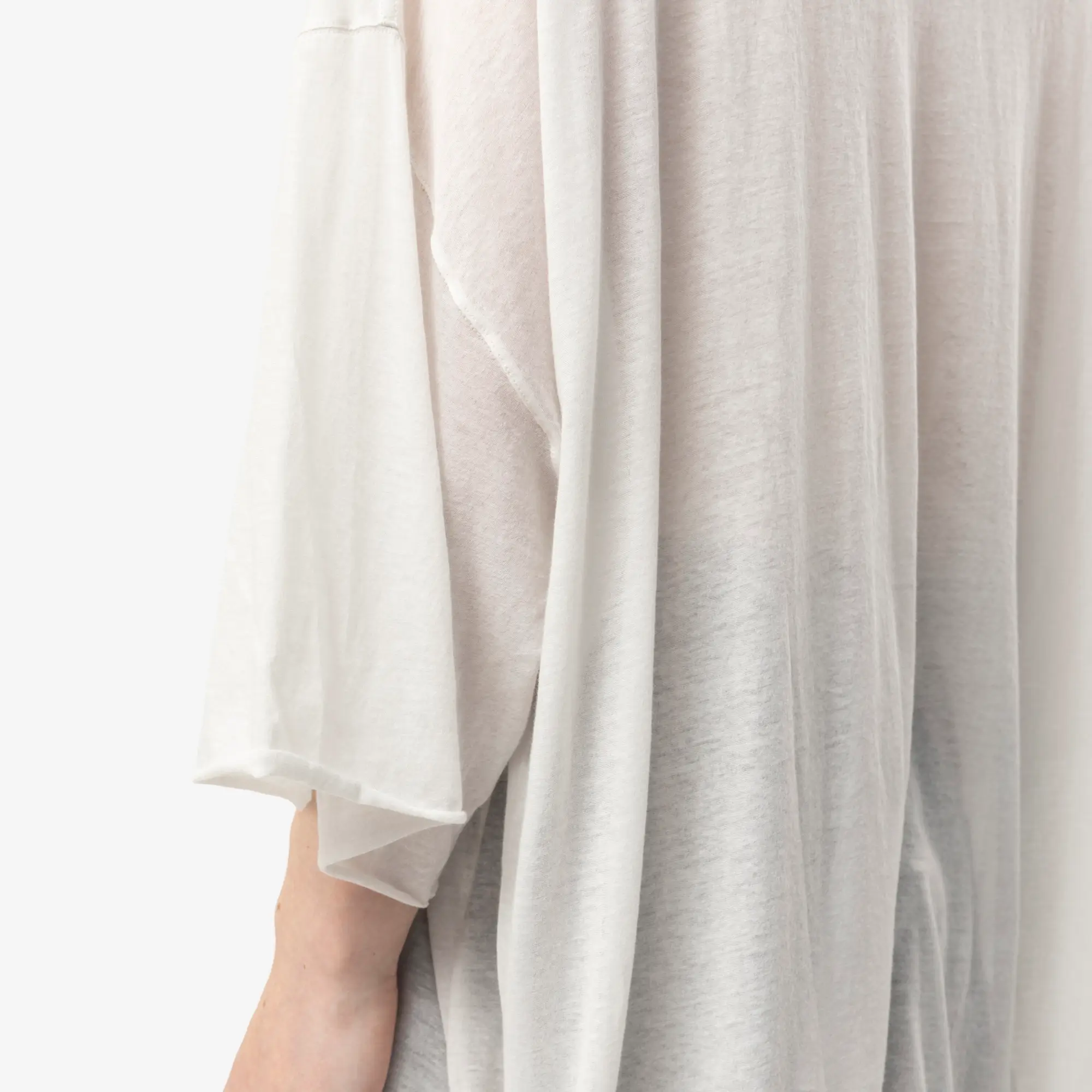 Tommy V-Neck T-Shirt - Image 5