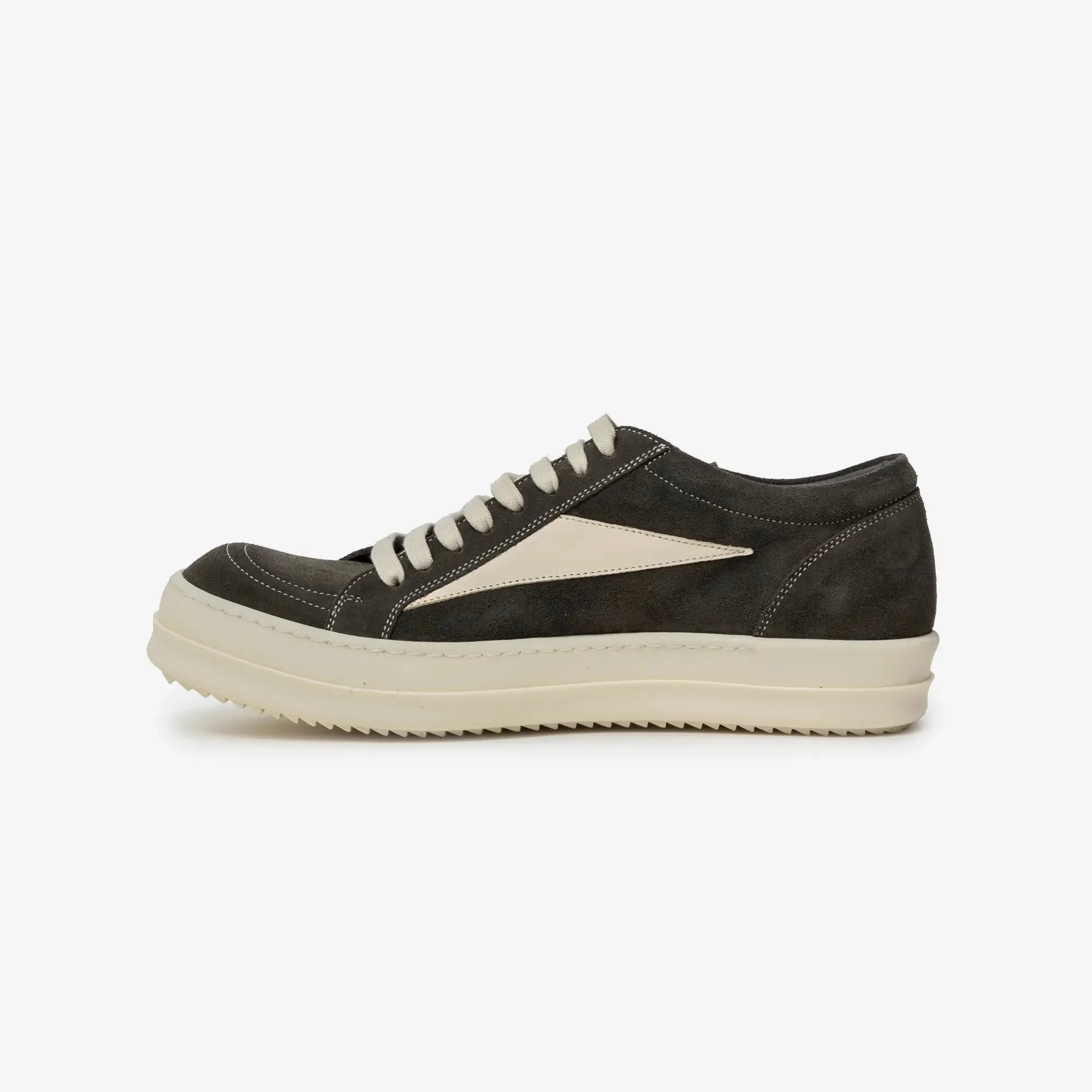 Vintage Sneaks - Image 4
