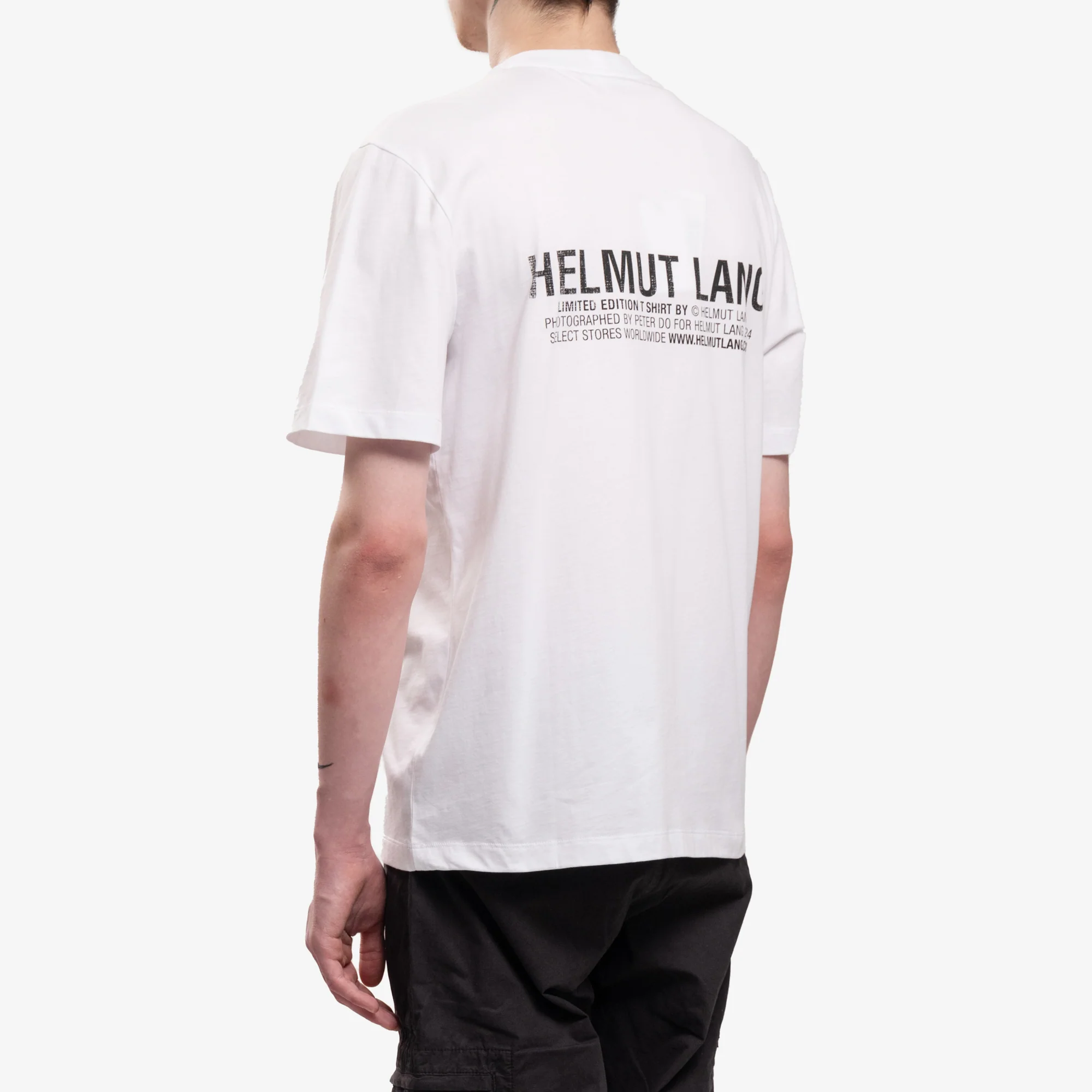 Skyline Postcard Pocket T-Shirt - Image 4