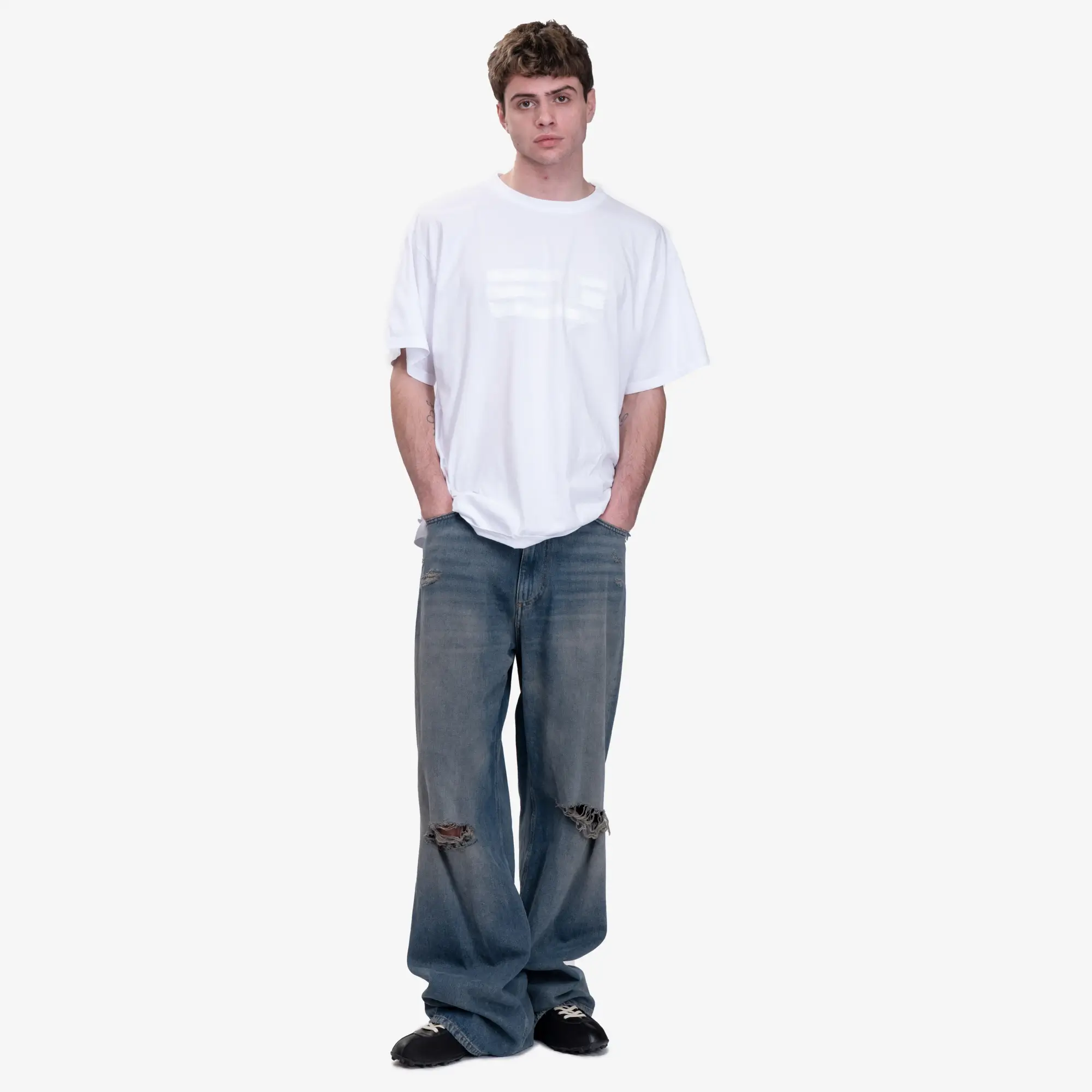 Smear Logo T-Shirt - Image 2