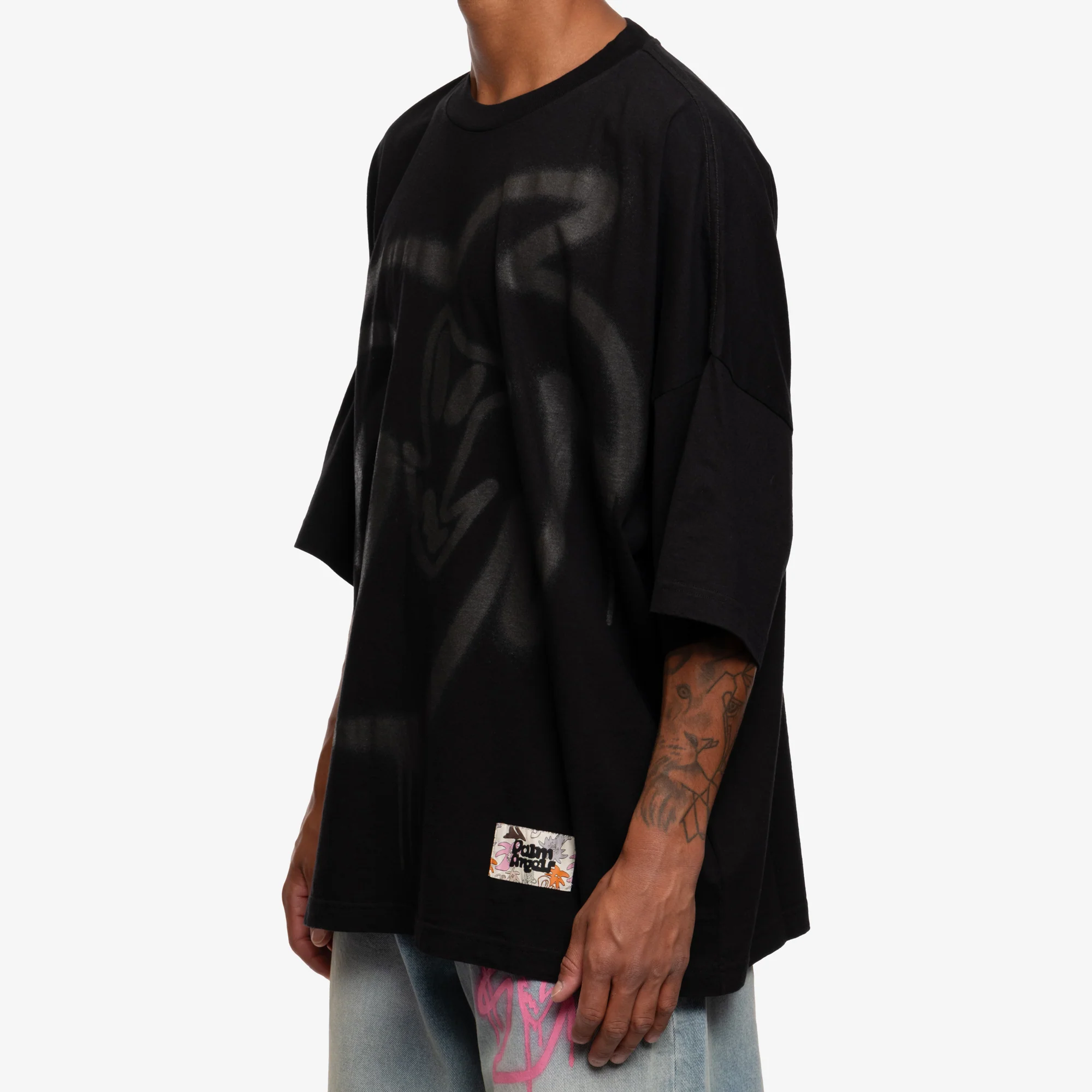 Spray Hunter Loose T-Shirt - Image 3
