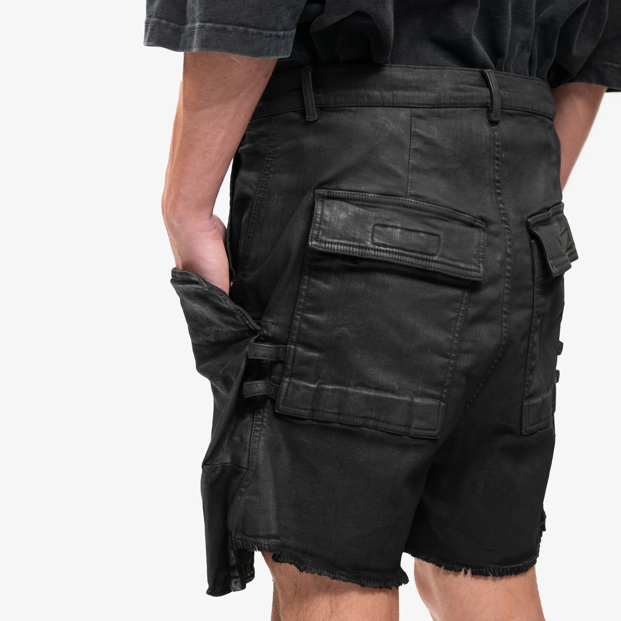 Stefan Cargo Shorts - Image 6