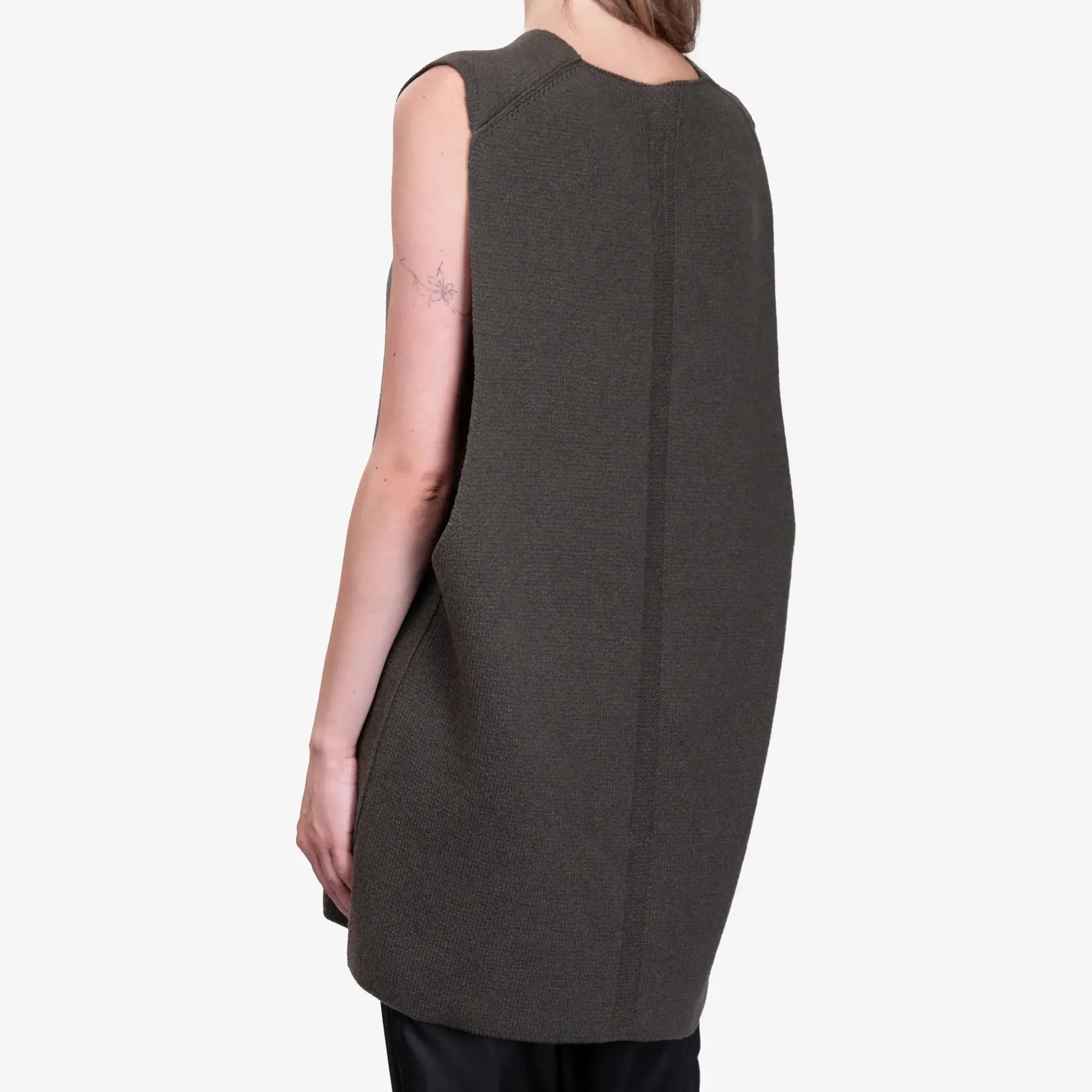 V-Neck Tank Top - Image 10