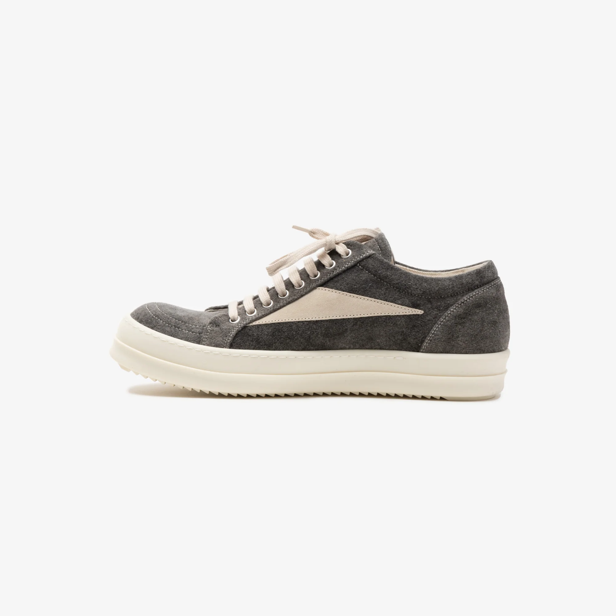 Vintage Sneaks - Image 4