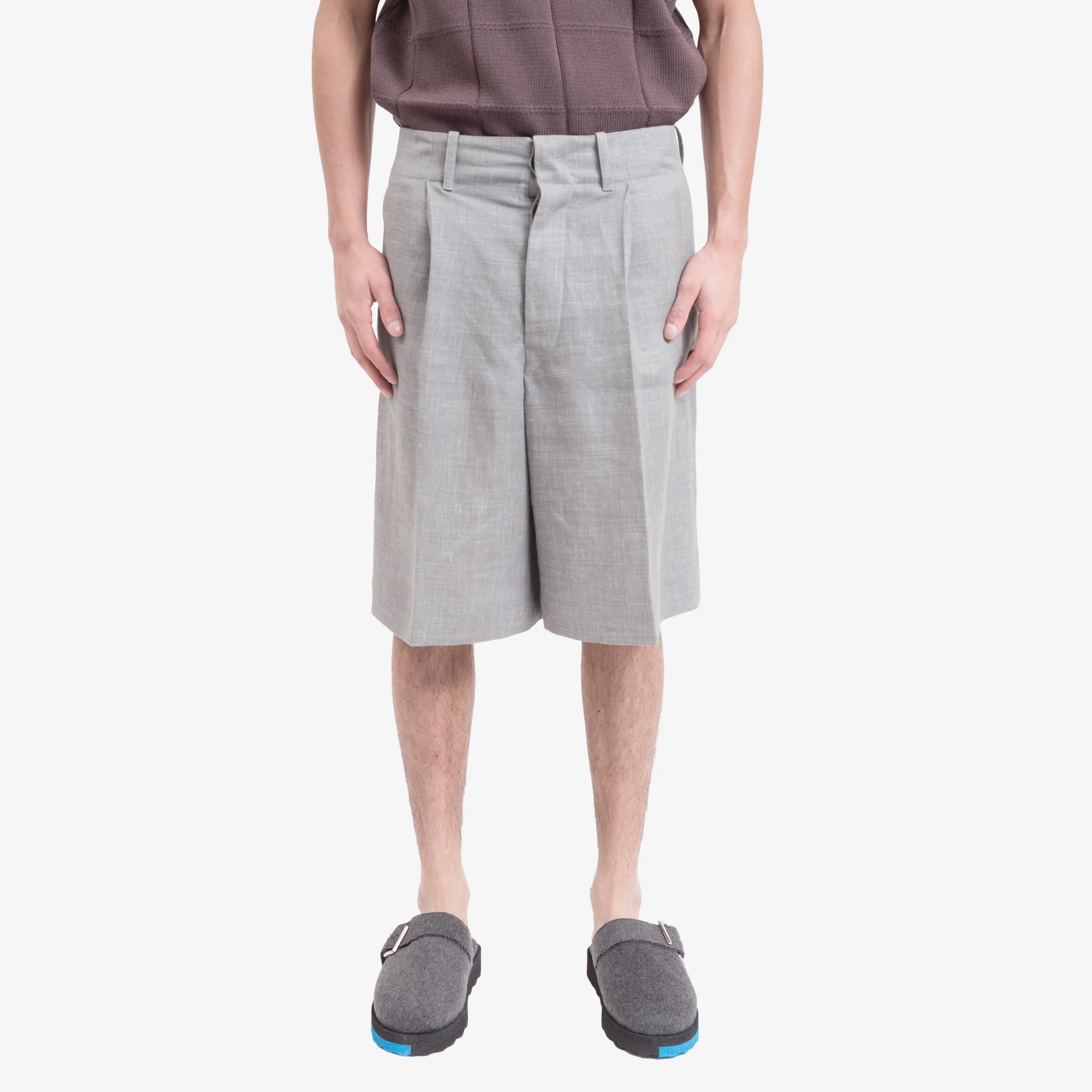 Wide Leg Pleated Shorts