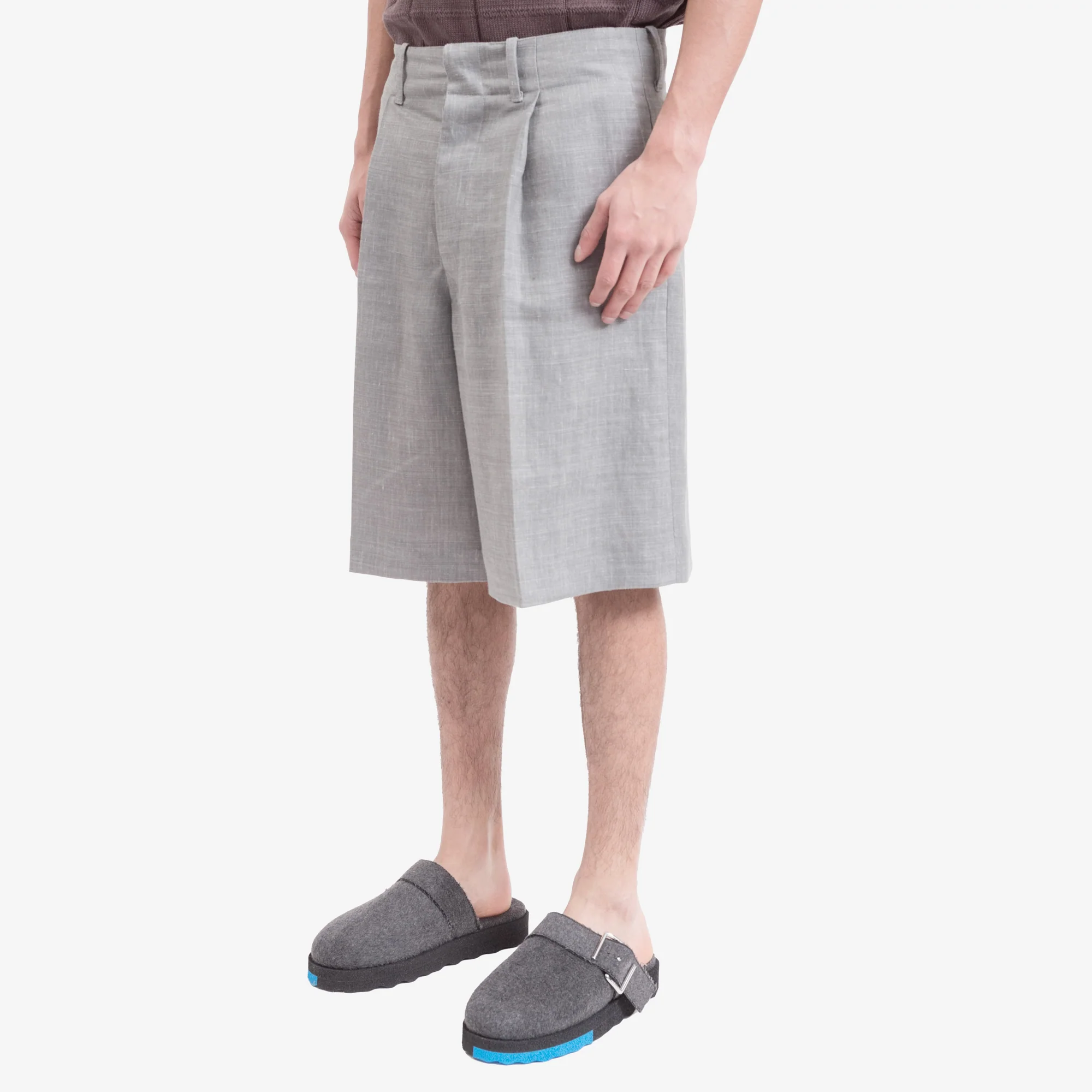 Wide Leg Pleated Shorts - Image 3