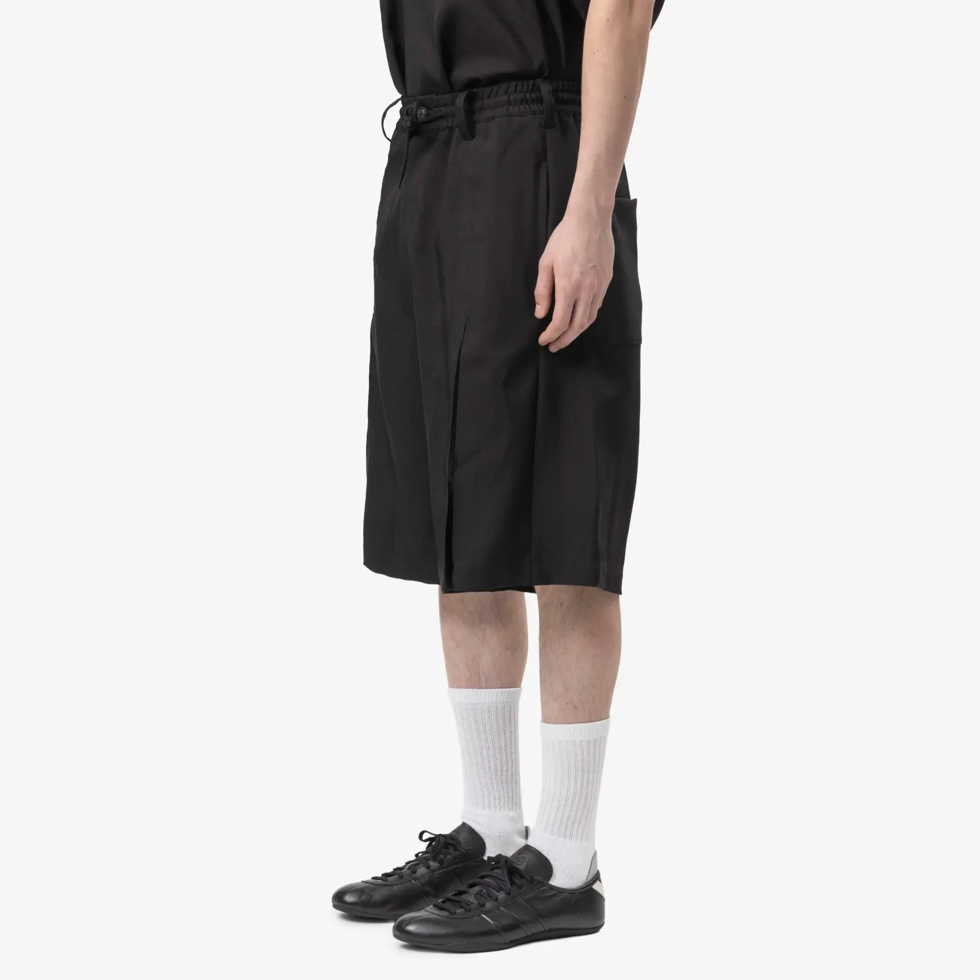 Sport Uniform Pleated Shorts - Image 3
